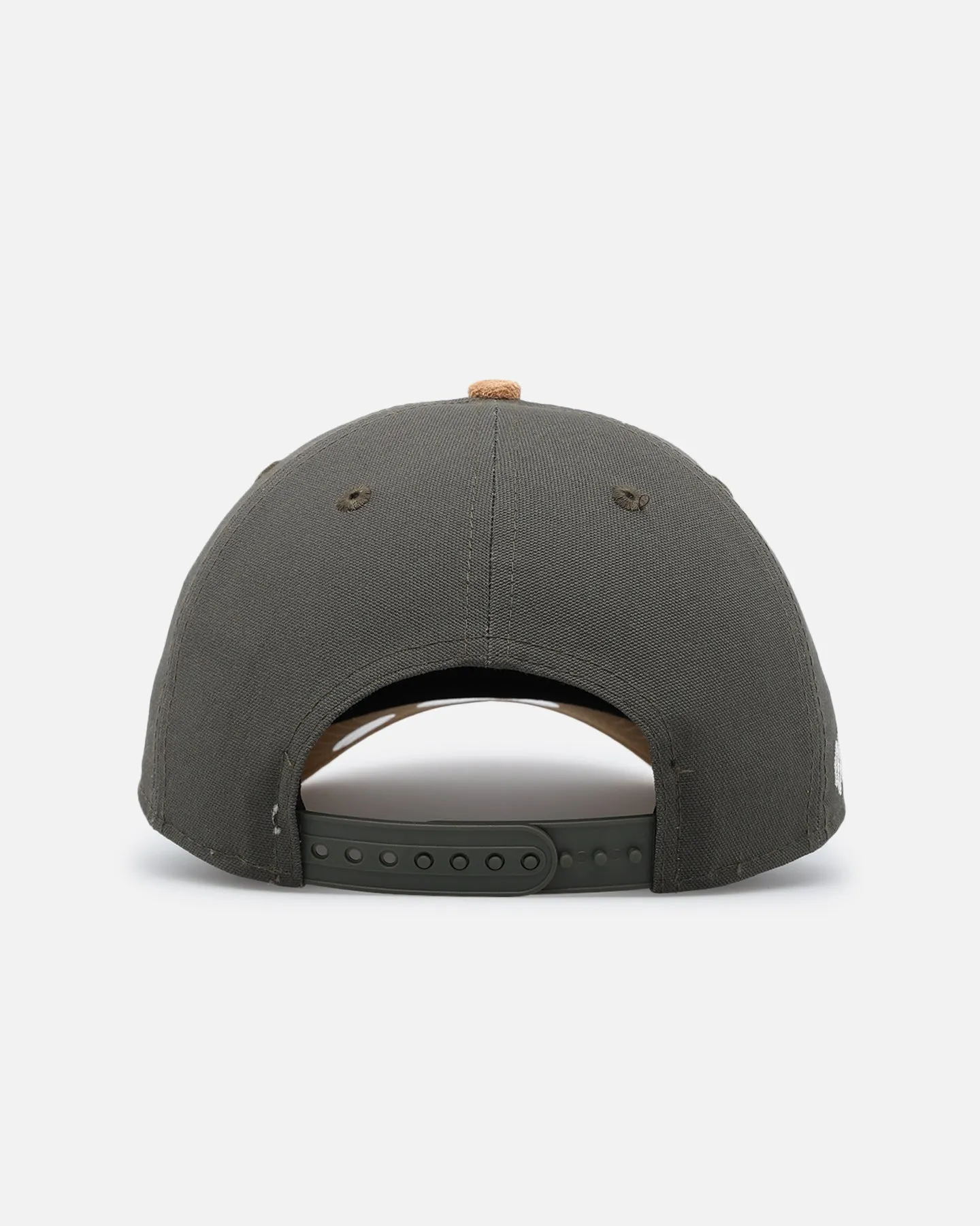 New Era Chicago White Sox 'Moss Canvas Wheat' 9FORTY A-Frame Snapback Moss Canvas/Ivory sold by Culture Kings product image thumbnail 3