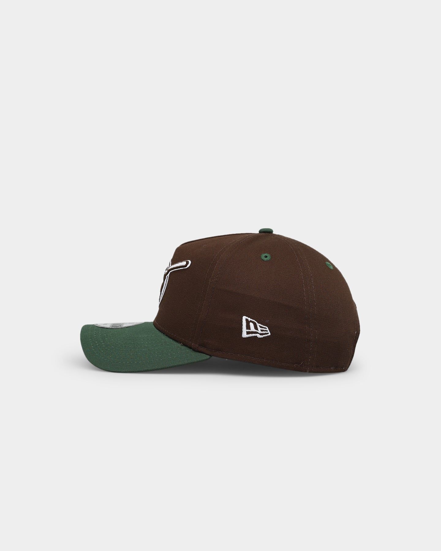 New Era San Diego Padres 'Beef & Broccoli' 9FORTY A-Frame Snapback Dark Brown sold by Culture Kings product image thumbnail 4