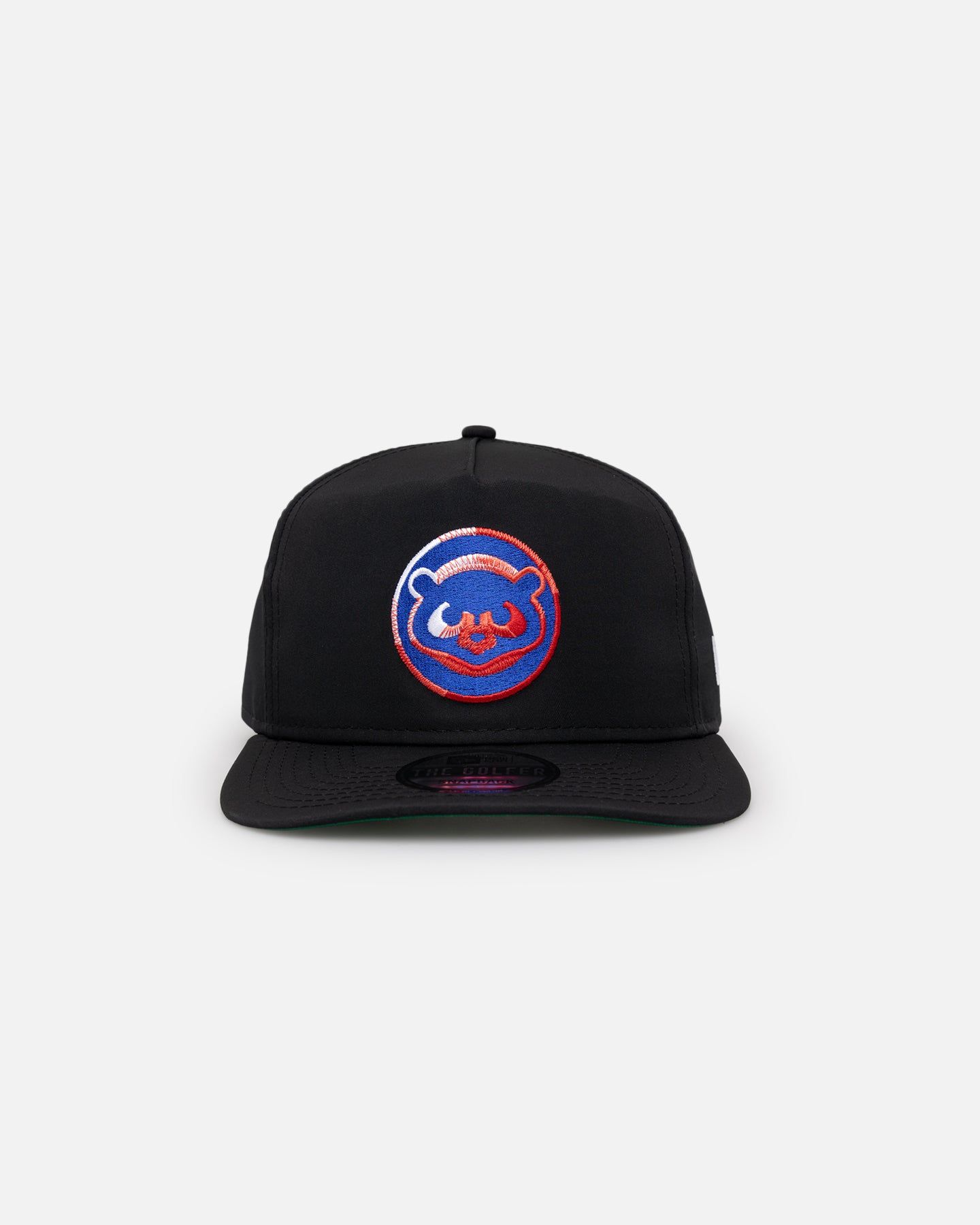 New Era Chicago Cubs Golfer Pre-Curved Snapback Black/OTC sold by Culture Kings