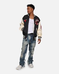 New Era X Alpha Industries Chicago Bulls L-2B Bomber Jacket Black sold by Culture Kings