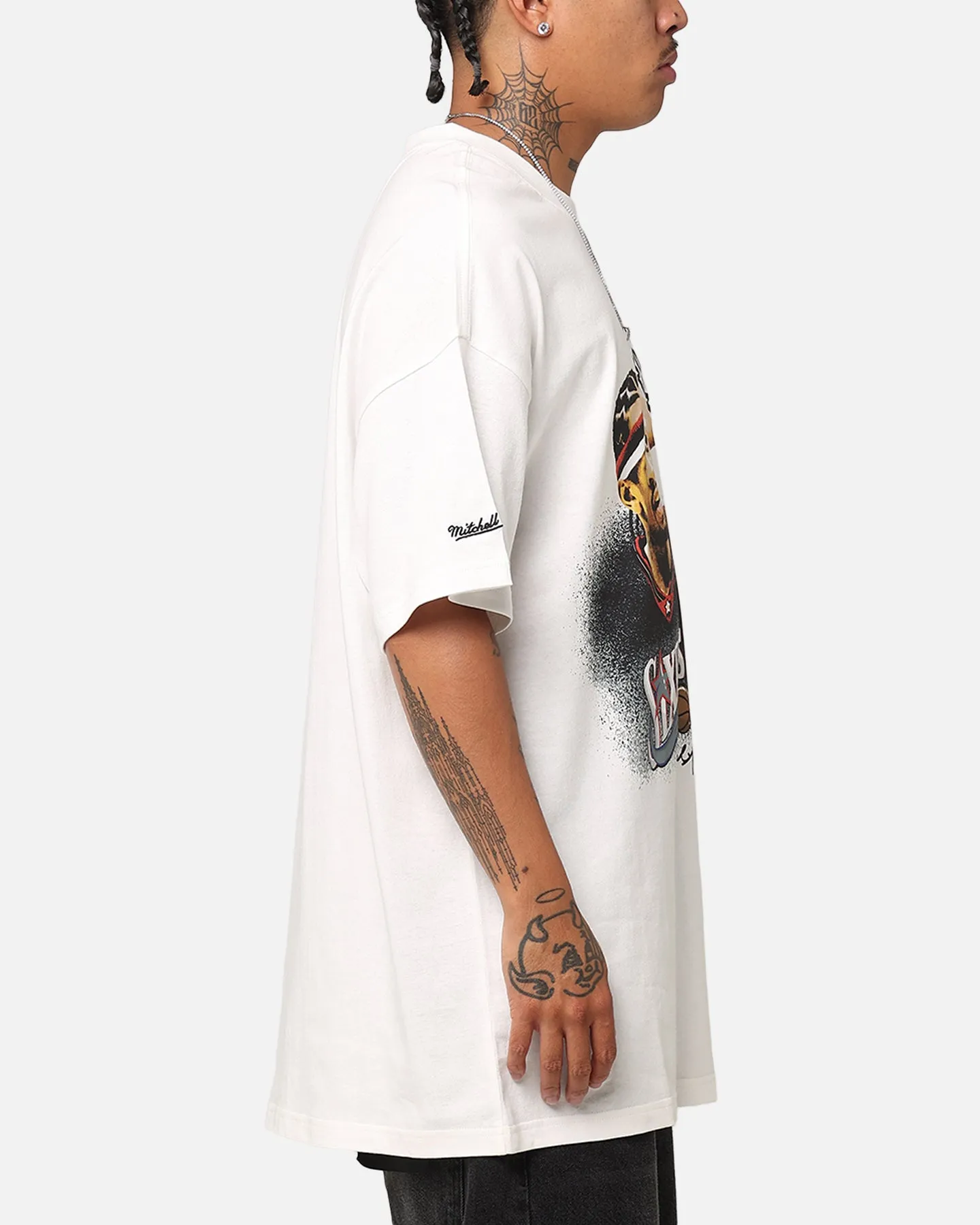 Mitchell & Ness Philadelphia 76ers Allen Iverson We Talkin T-Shirt Vintage White sold by Culture Kings product image thumbnail 4