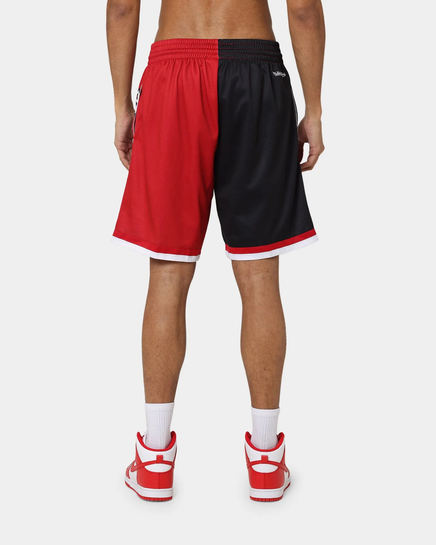 Mitchell & Ness Chicago Bulls Big Face 5.0 Shorts Black sold by Culture Kings product image thumbnail 4
