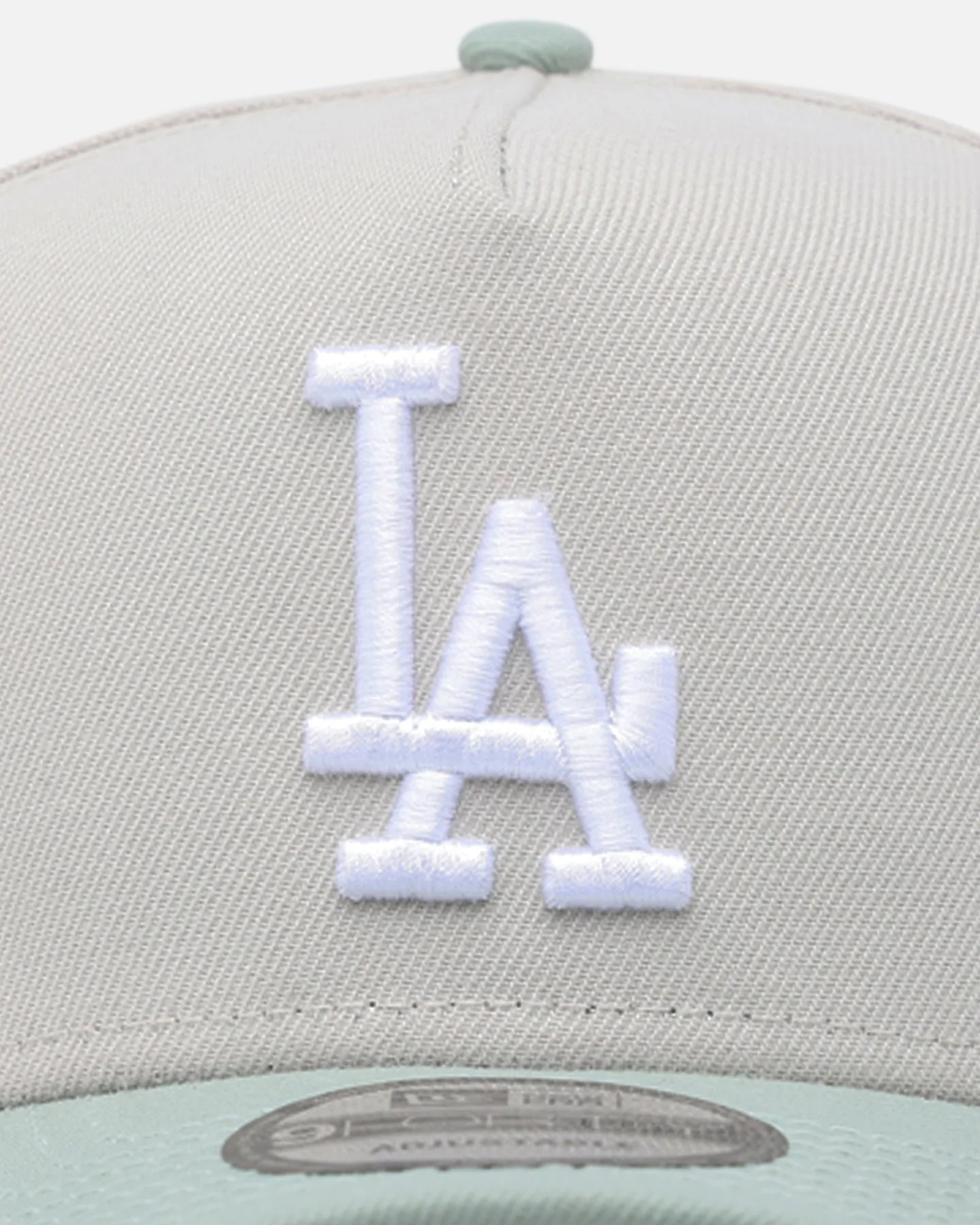 New Era Los Angeles Dodgers 'Sea Glass' 9FORTY A-Frame Snapback Stone/Green sold by Culture Kings product image thumbnail 5
