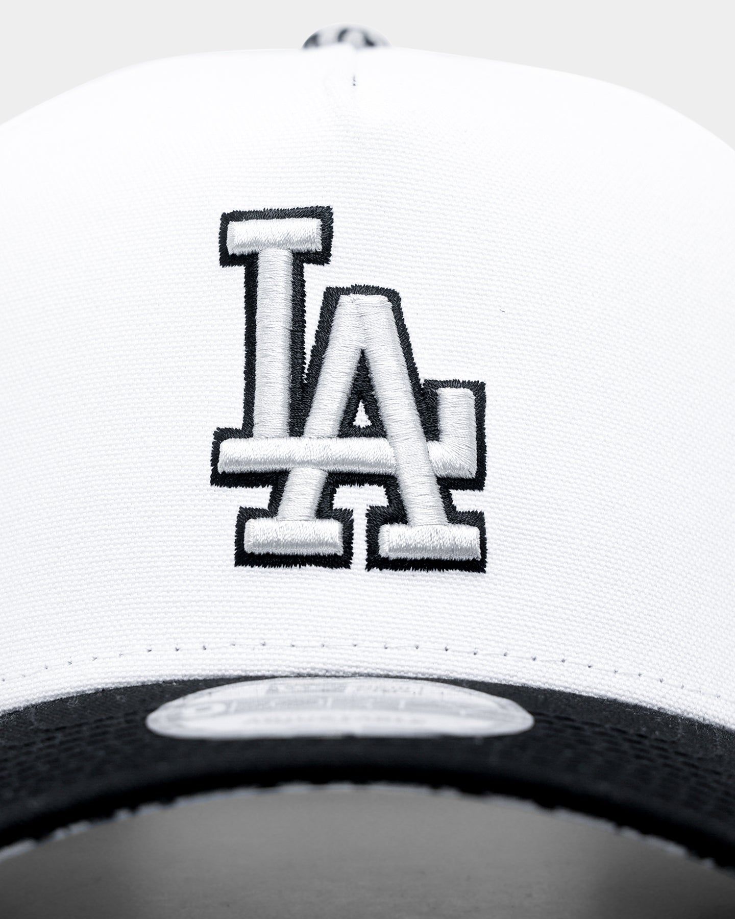 New Era Los Angeles Dodgers 'Cement Grey' 9FORTY A-Frame Snapback White sold by Culture Kings product image thumbnail 5