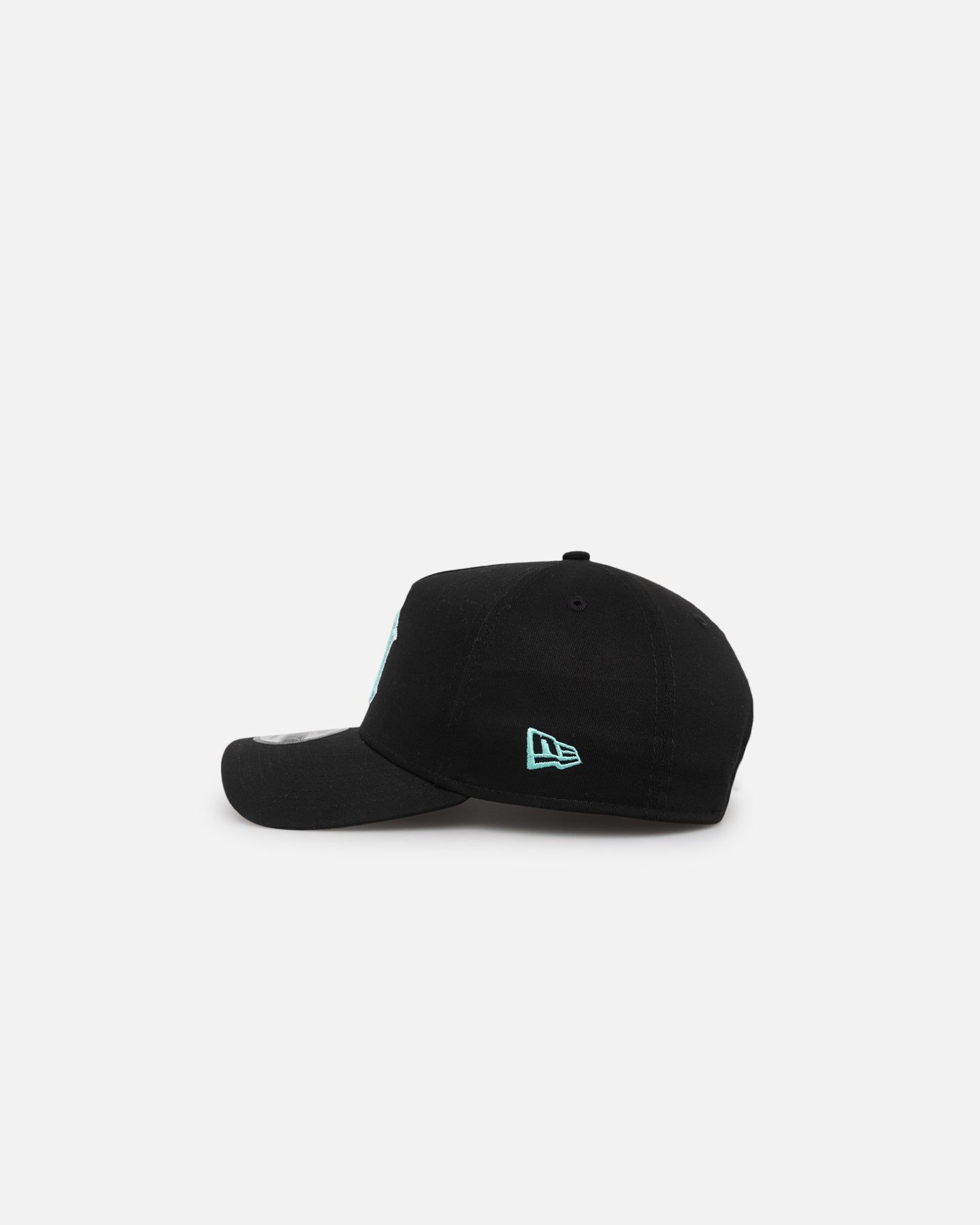 New Era New York Yankees 9FORTY A-Frame Snapback Black/Aqua Blue sold by Culture Kings product image thumbnail 4