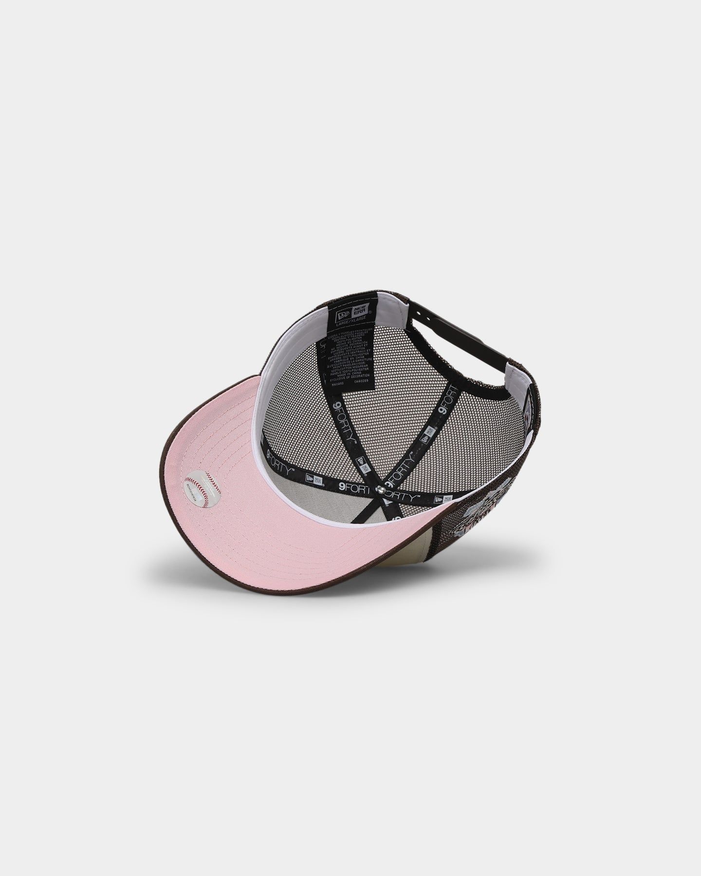 New Era Los Angeles Dodgers 'Neapolitan Ice Cream' 9FORTY K-Frame Snapback Chrome White sold by Culture Kings product image thumbnail 6