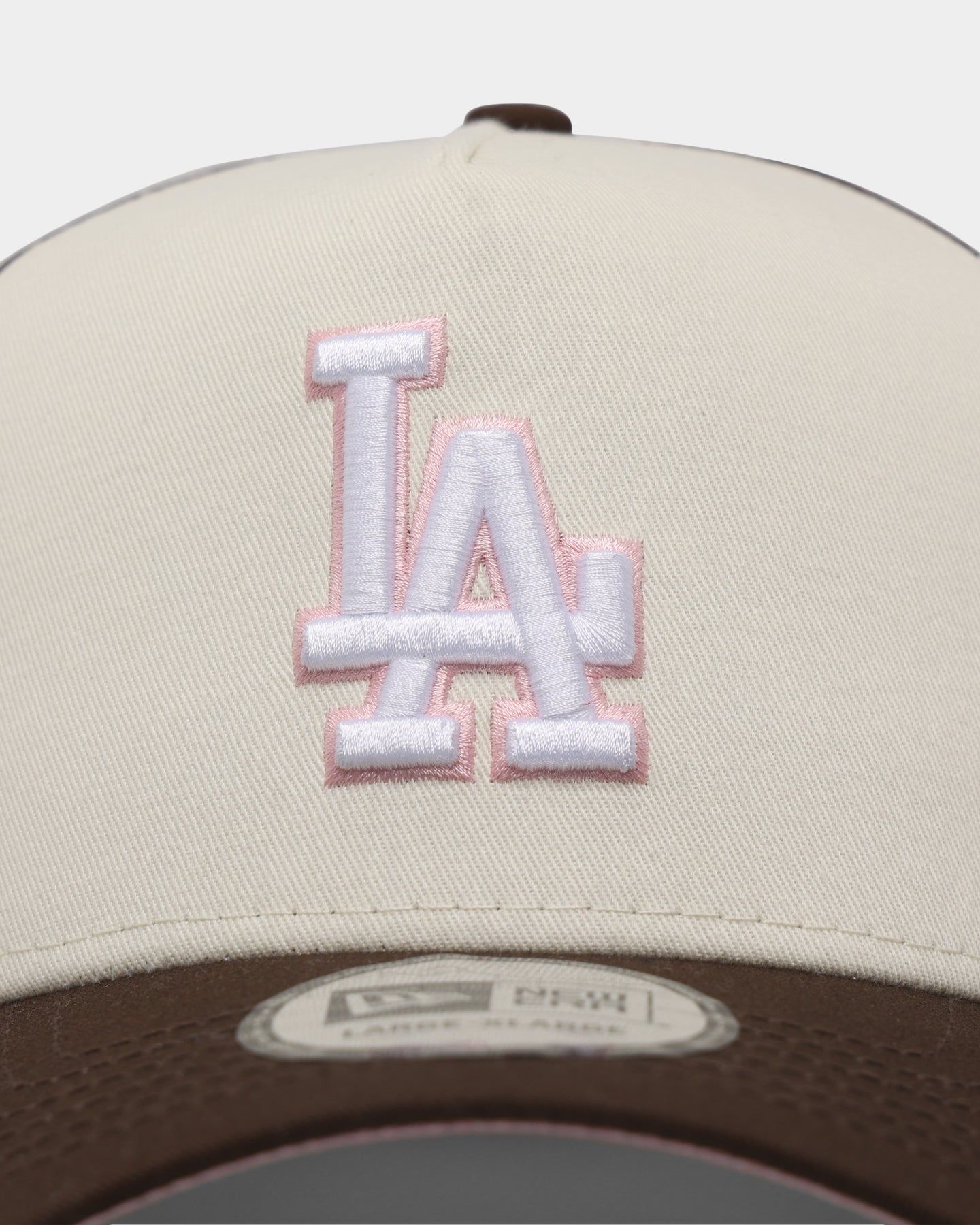New Era Los Angeles Dodgers 'Neapolitan Ice Cream' 9FORTY K-Frame Snapback Chrome White sold by Culture Kings product image thumbnail 5