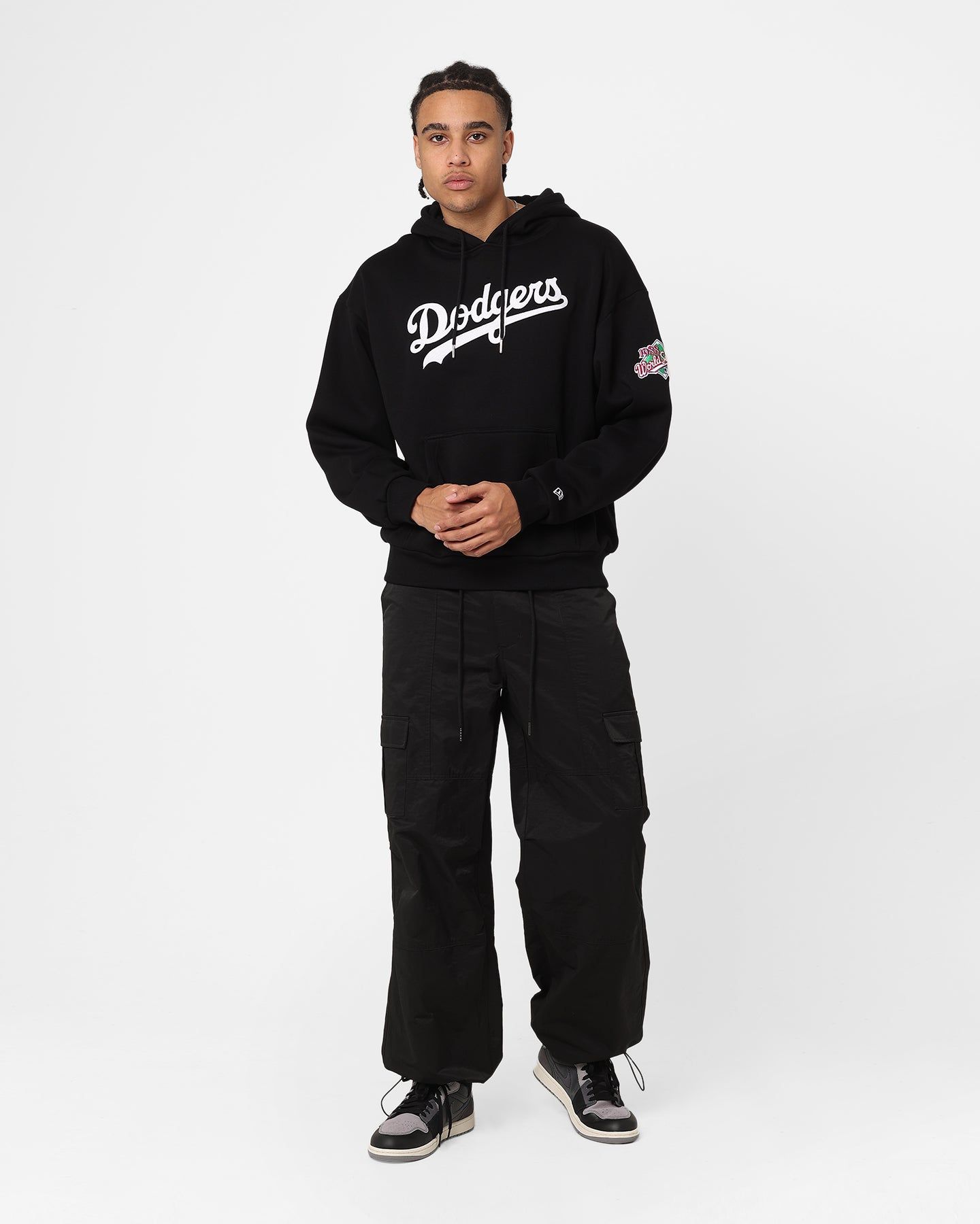New Era Los Angeles Dodgers Oversized Hoodie Black sold by Culture Kings product image thumbnail 3