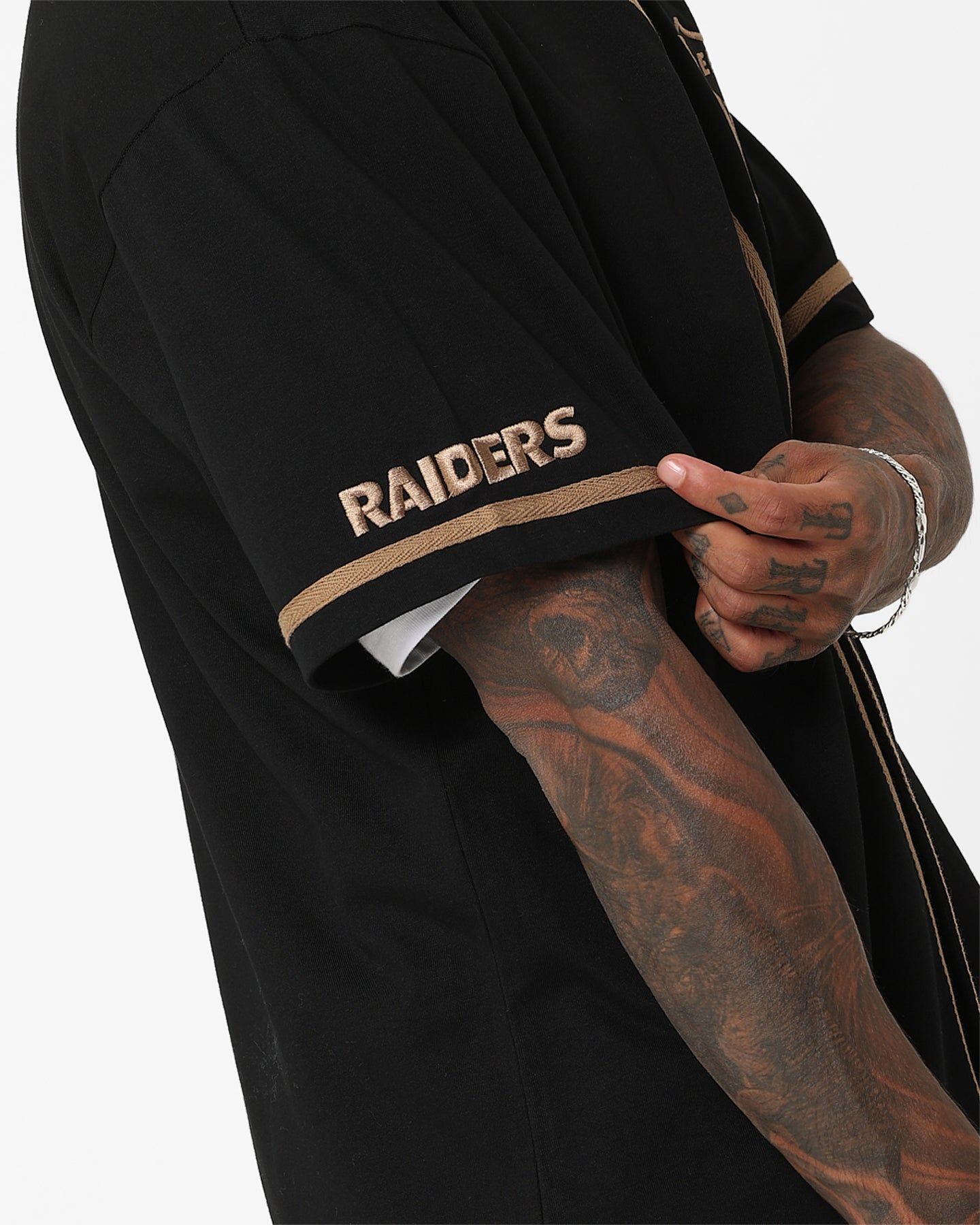 New Era Las Vegas Raiders Button Up T-Shirt Black sold by Culture Kings product image thumbnail 7