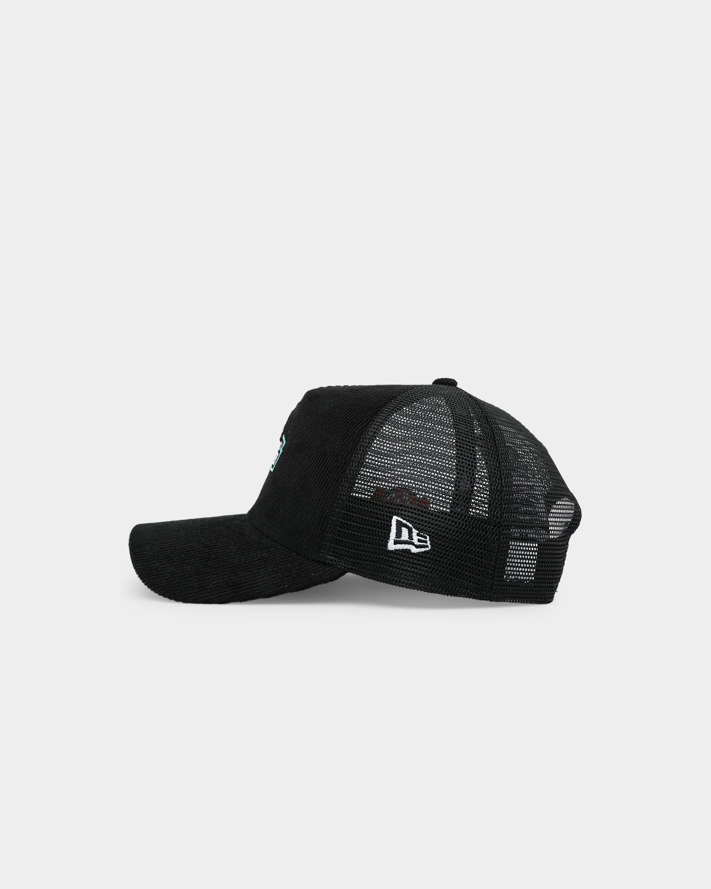 New Era Women's New York Liberty 'WNBA All Star' 9FORTY A-Frame Trucker Snapback Black sold by Culture Kings product image thumbnail 4