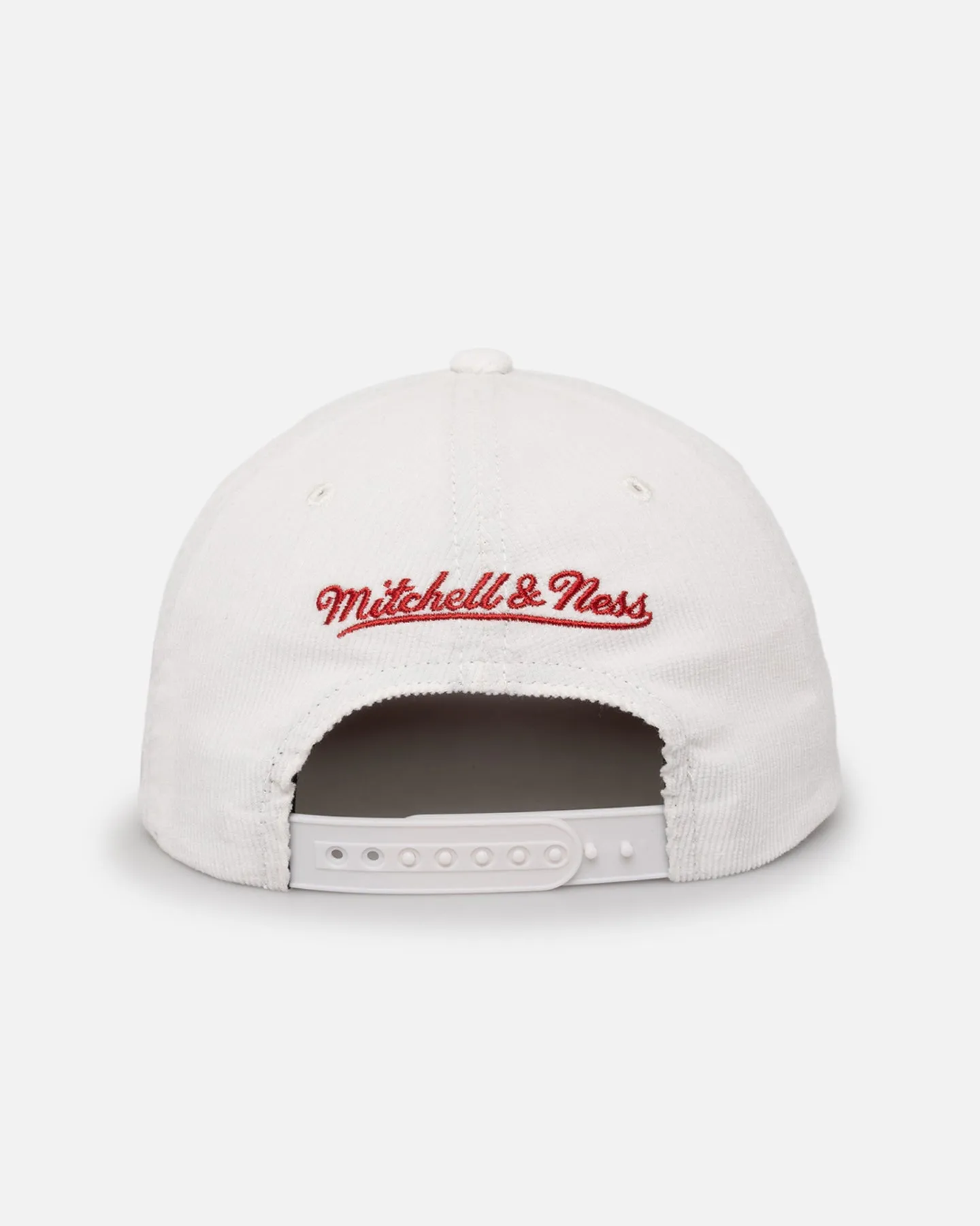 Mitchell & Ness Chicago Bulls History Origin Snapback White/Red sold by Culture Kings product image thumbnail 3