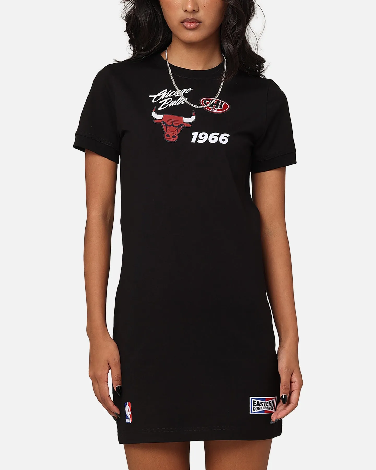 Pro Standard Women's Chicago Bulls Bodycon Mini Dress Black sold by Culture Kings product image thumbnail 3