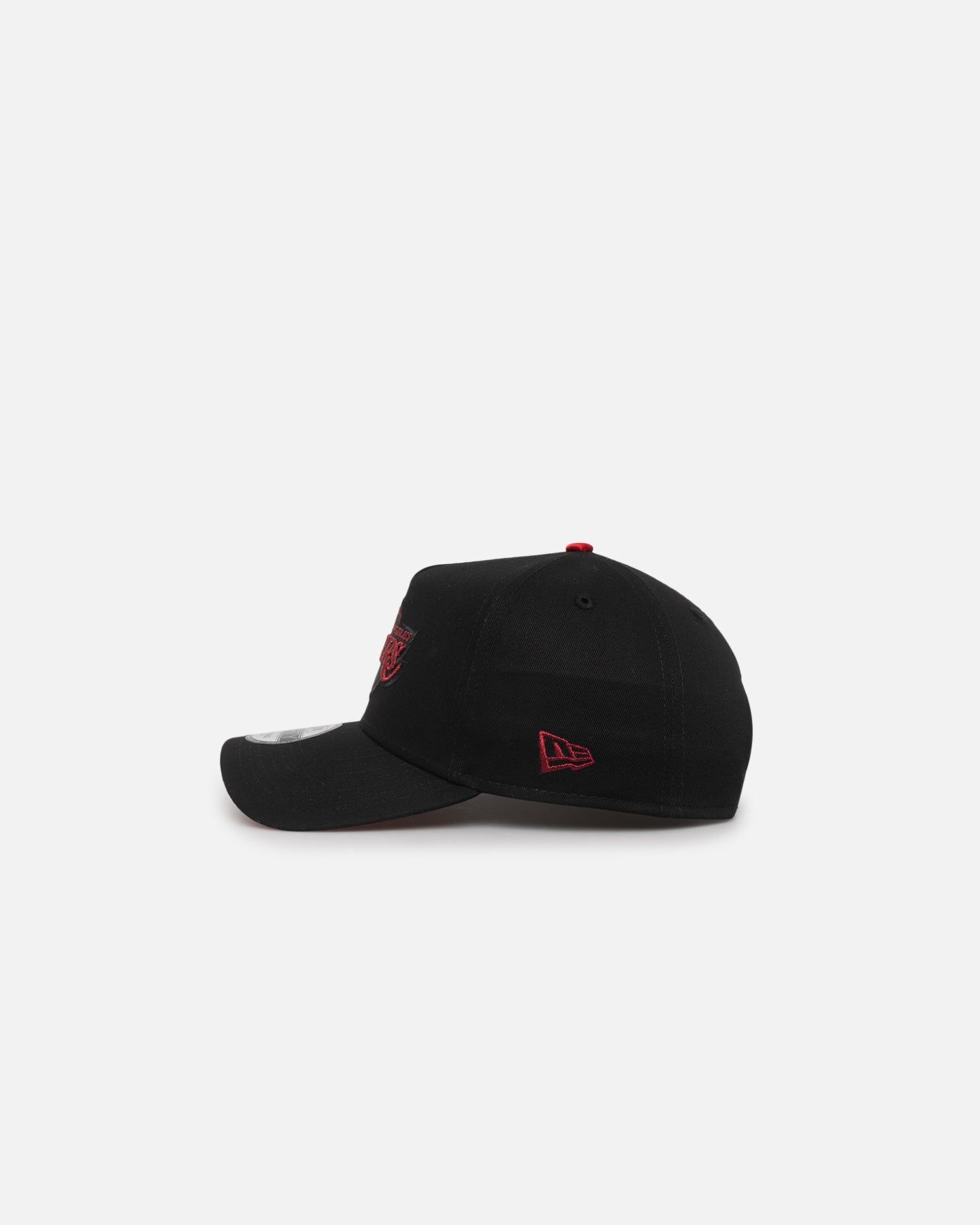 New Era Los Angeles Lakers 'Satin Scarlet' 9FORTY A-Frame Snapback Black/Scarlet sold by Culture Kings product image thumbnail 5