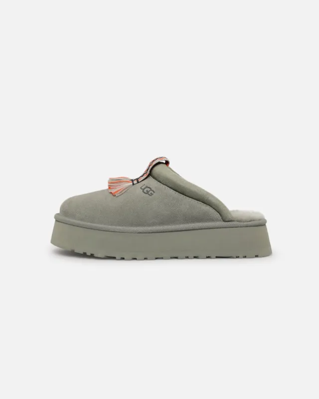 Ugg Boots Women's Tazzle Clover sold by Culture Kings