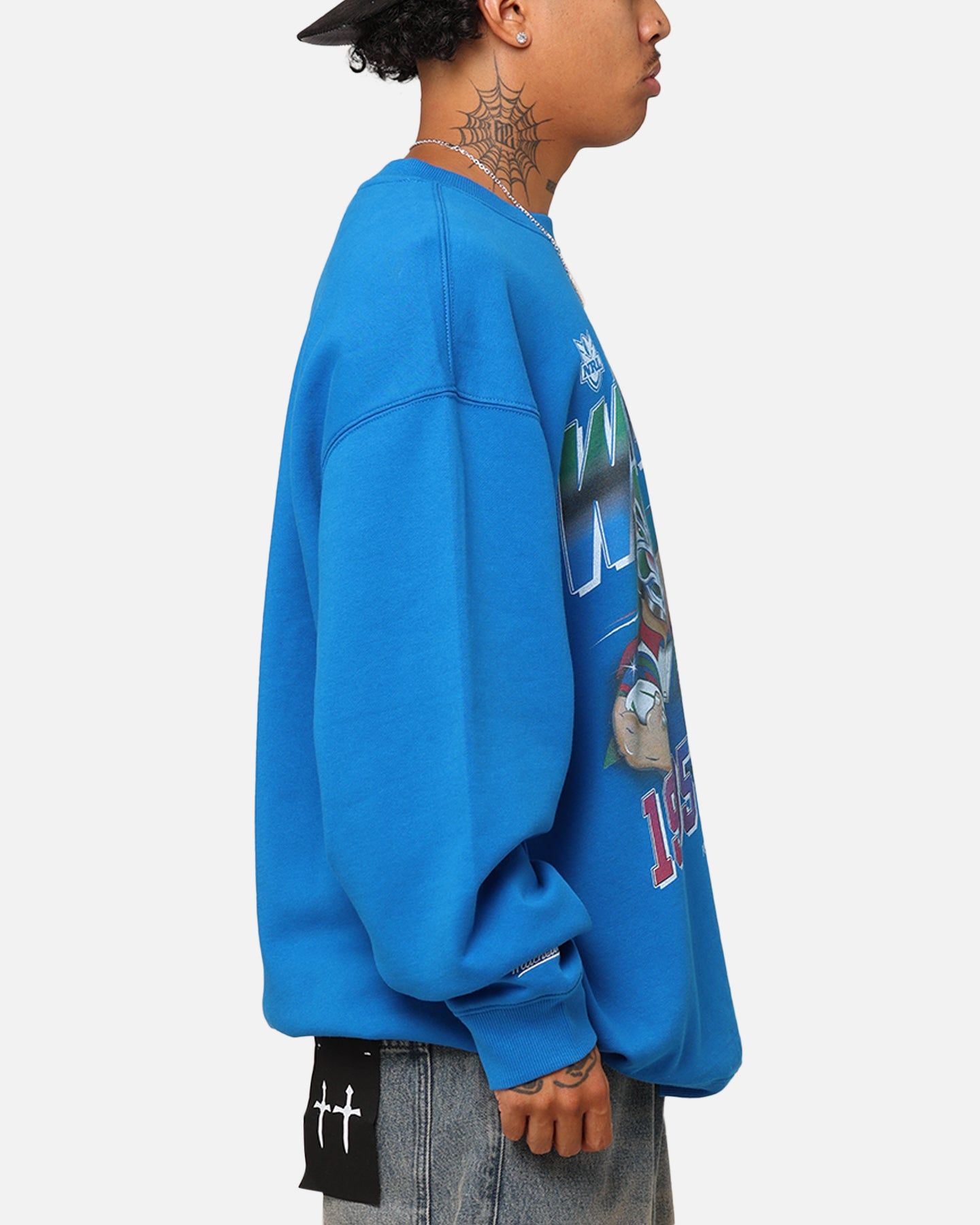 Mitchell & Ness New Zealand Warriors Inaugural Season Crewneck Blue sold by Culture Kings product image thumbnail 4