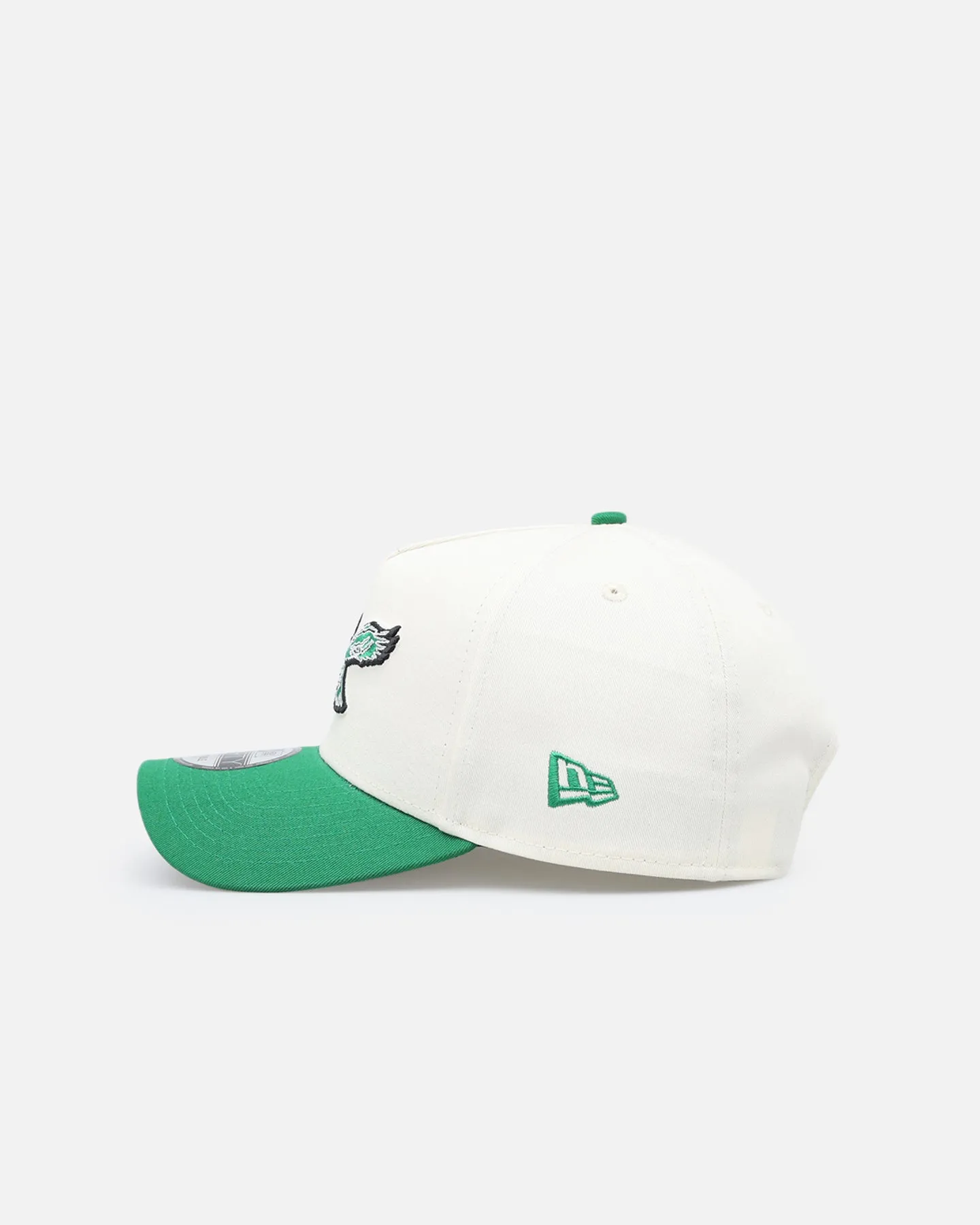 New Era Philadelphia Eagles 'NFL City Originals' 9FORTY A-Frame Snapback Chrome White/OTC sold by Culture Kings product image thumbnail 4