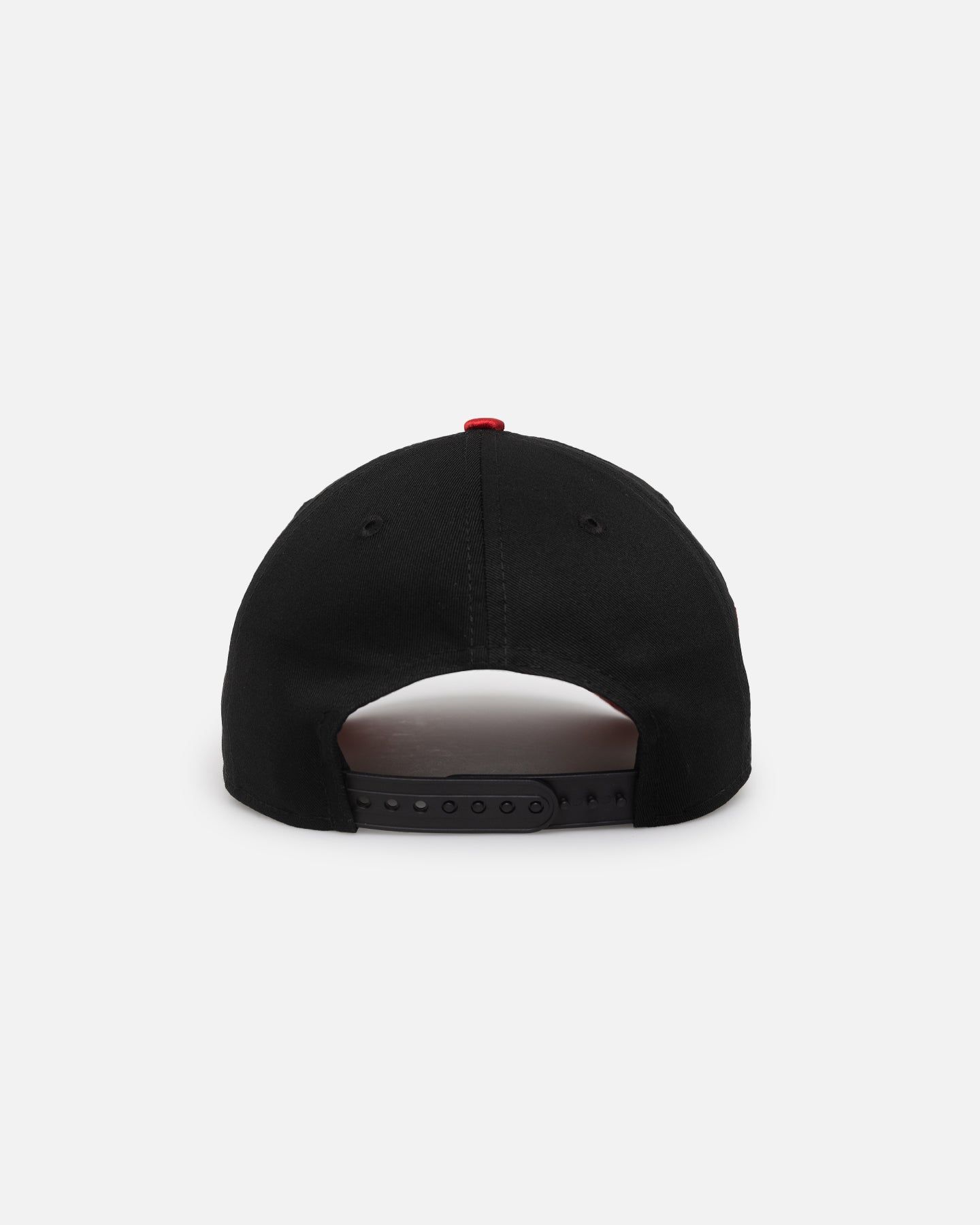 New Era Chicago Bulls 'Satin Scarlet' 9FORTY A-Frame Snapback Black/Scarlet sold by Culture Kings product image thumbnail 3