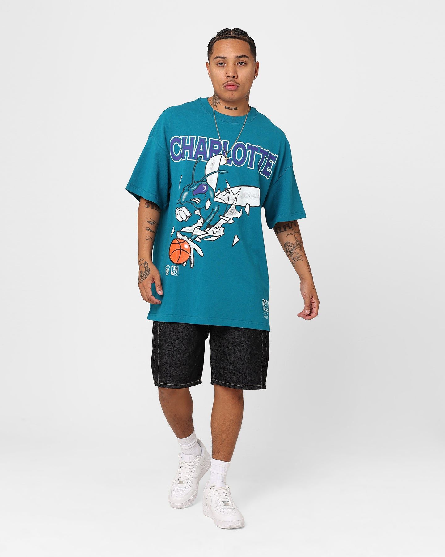 Mitchell & Ness Charlotte Hornets Break Free T-Shirt Hornets Teal sold by Culture Kings product image thumbnail 3