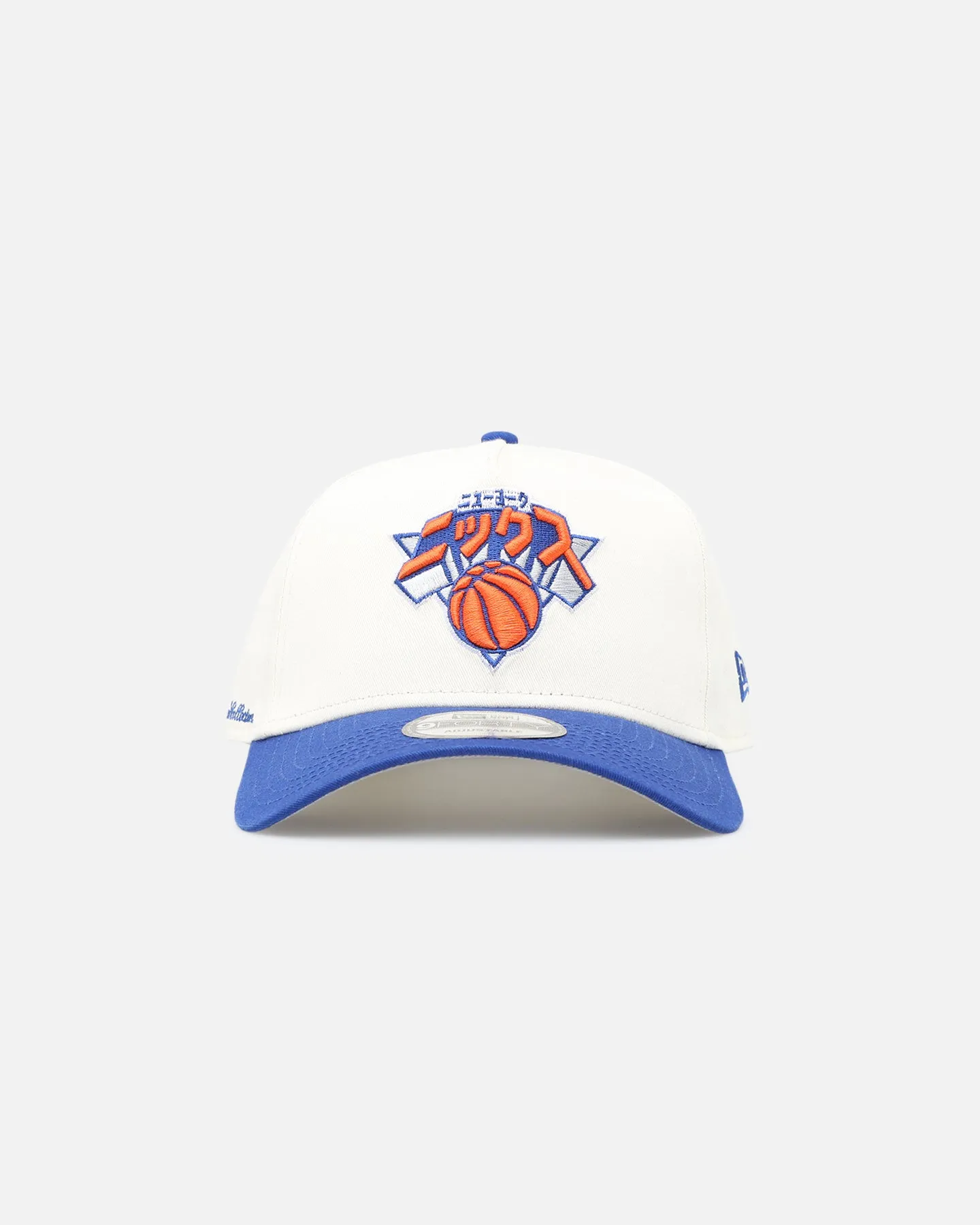 New Era New York Knicks 'NBA X Hyperfly' 9FORTY A-Frame Snapback Chrome White sold by Culture Kings