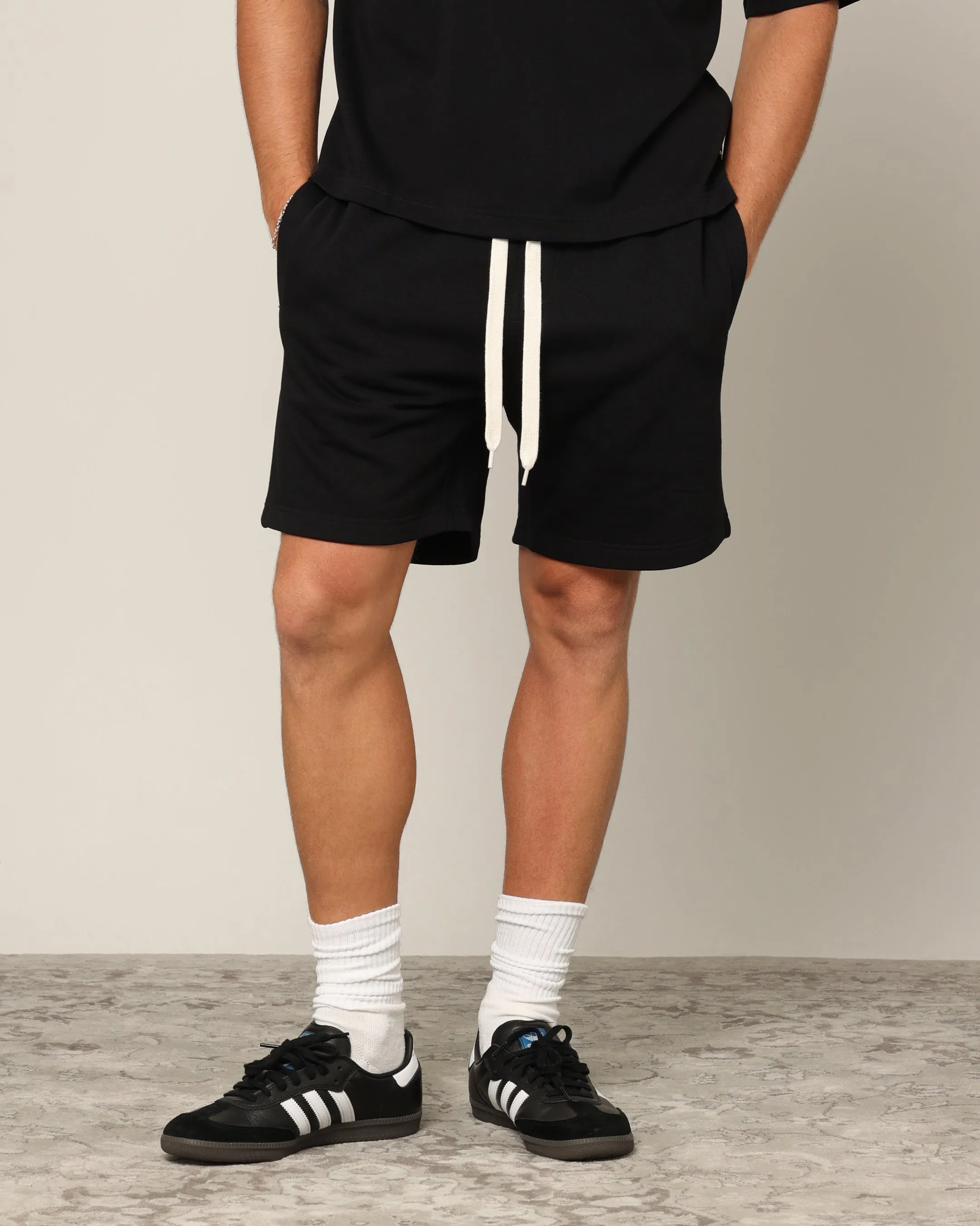 Carré Blanc Classic Sweat Shorts Black sold by Culture Kings