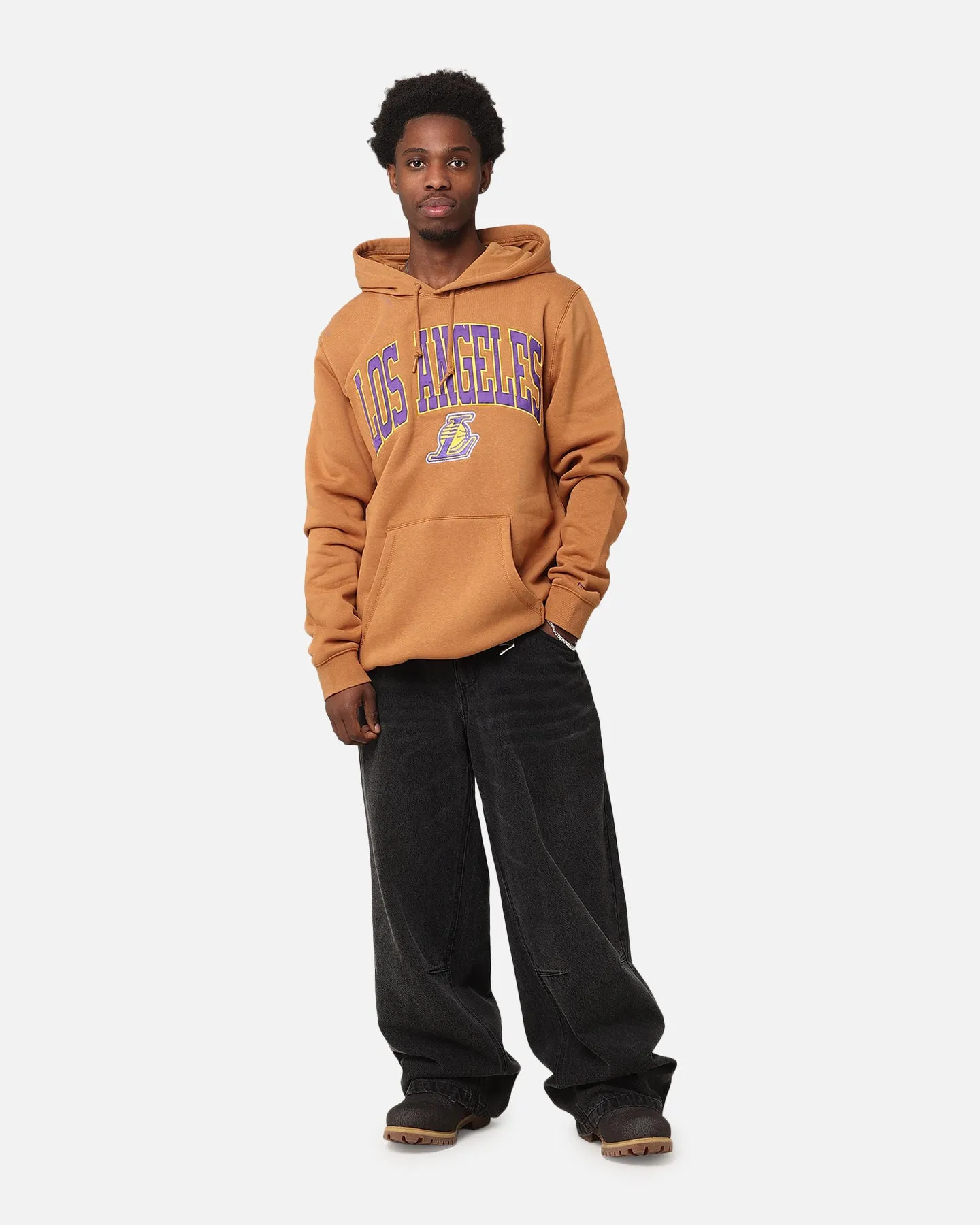 New Era Los Angeles Lakers Pullover Hoodie Medium Beige sold by Culture Kings product image thumbnail 2