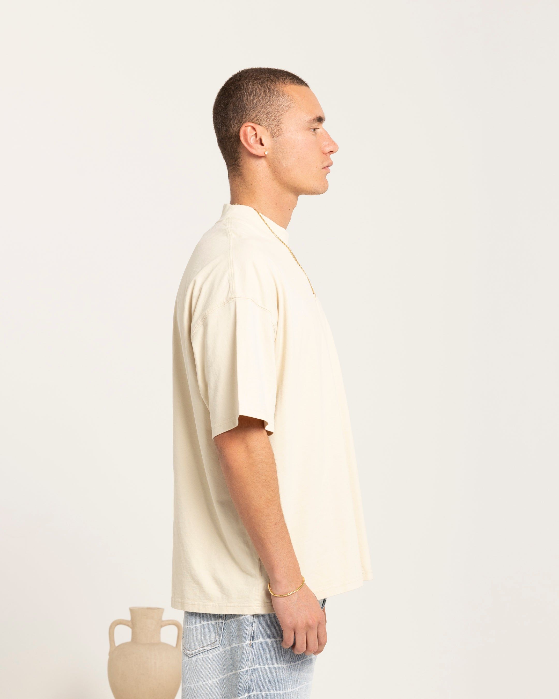 Carre Class Oversized Pocket T-Shirt Light Stone sold by Culture Kings product image thumbnail 5