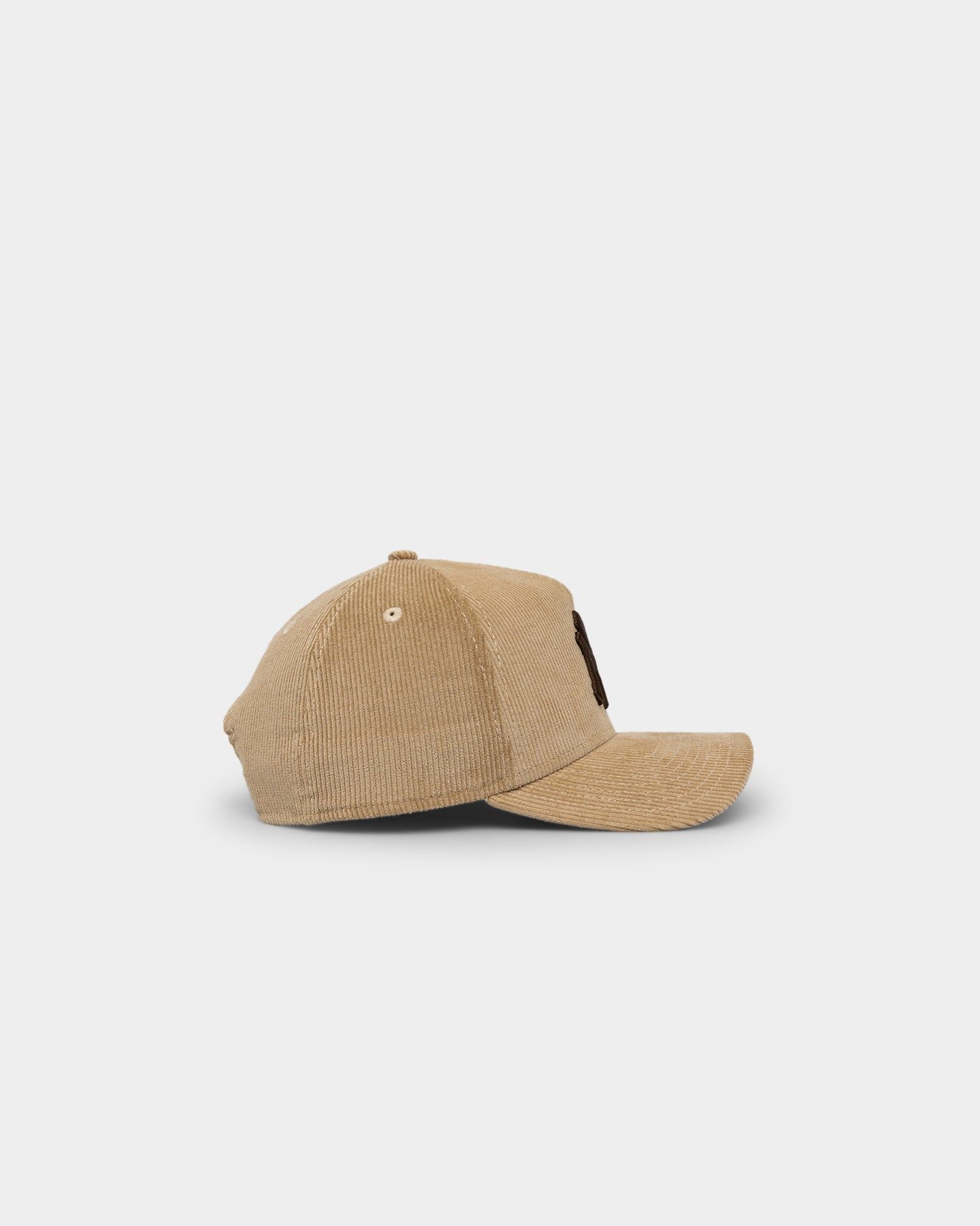 New Era New York Yankees 'Brown Camel Corduroy' 9FORTY A-Frame Snapback Camel sold by Culture Kings product image thumbnail 3