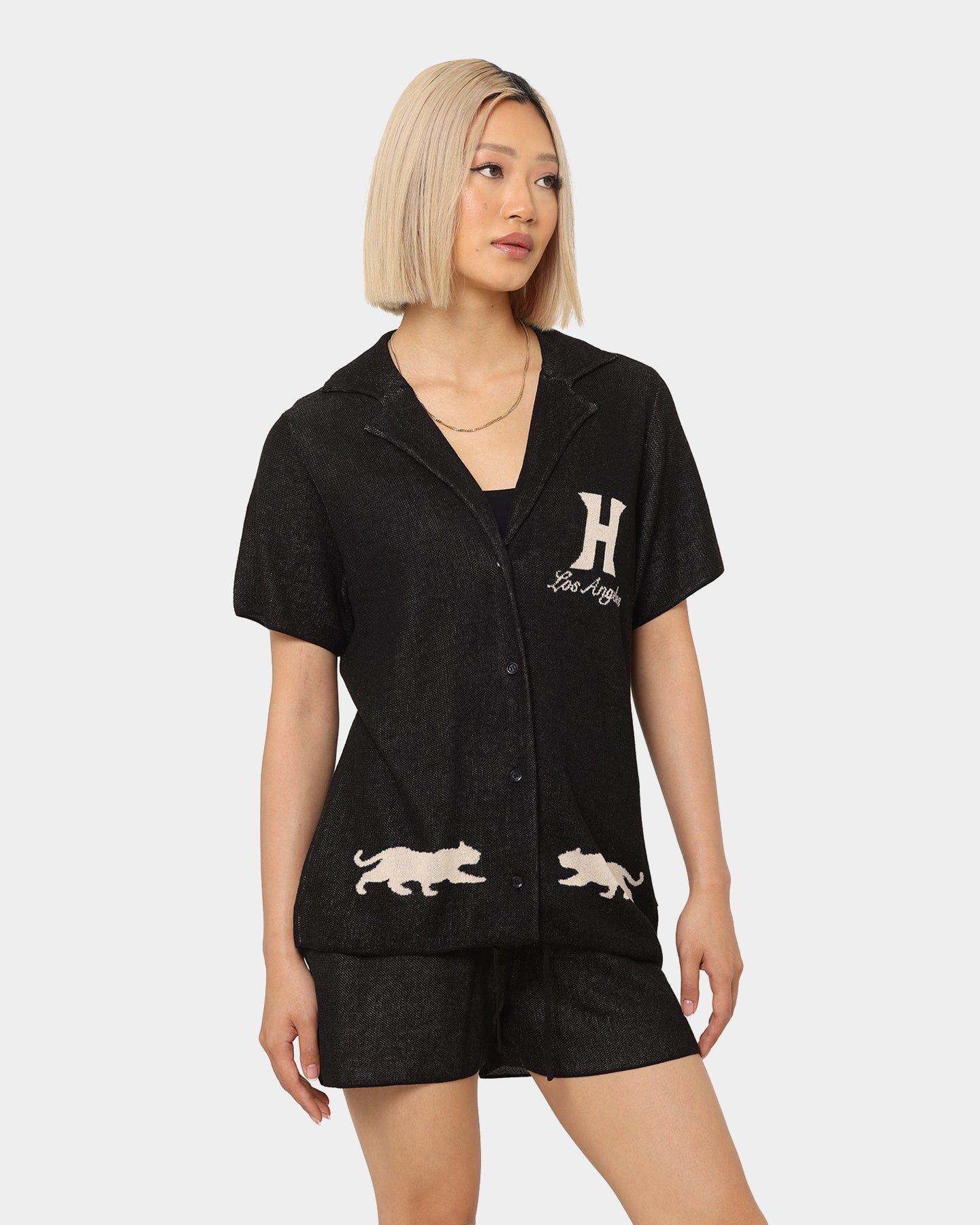 Honor The Gift Women's Jungle Camp Shirt Black sold by Culture Kings product image thumbnail 6