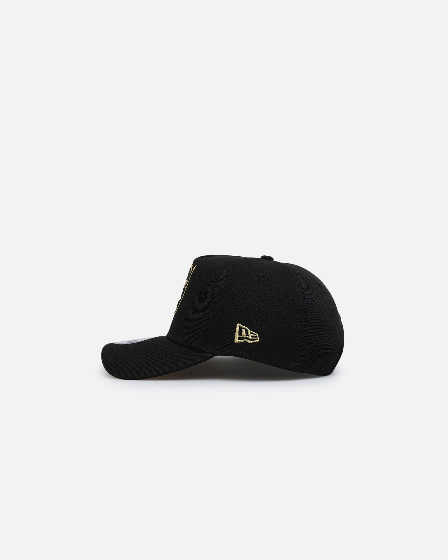 New Era Sacramento Kings 'NBA Gold Links' 9FORTY A-Frame Snapback Black/Gold sold by Culture Kings product image thumbnail 4