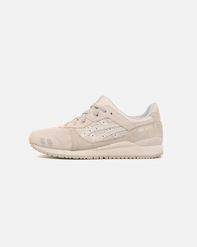 Asics GEL-LYTE III OG Mineral Beige/Simply Taupe sold by Culture Kings