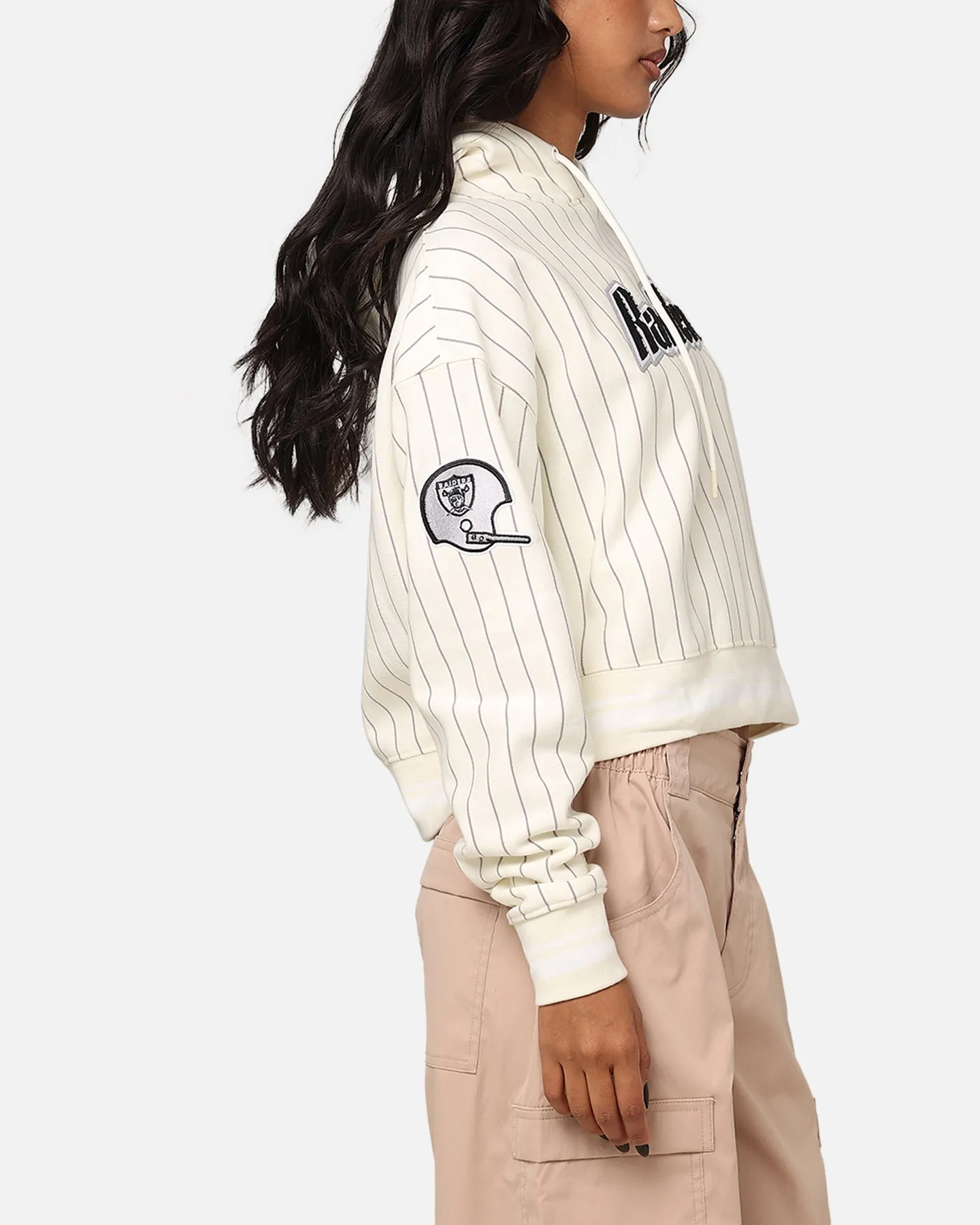 Pro Standard Women's Las Vegas Raiders Fleece Cropped Pullover Hoodie Eggshell/Grey sold by Culture Kings product image thumbnail 4