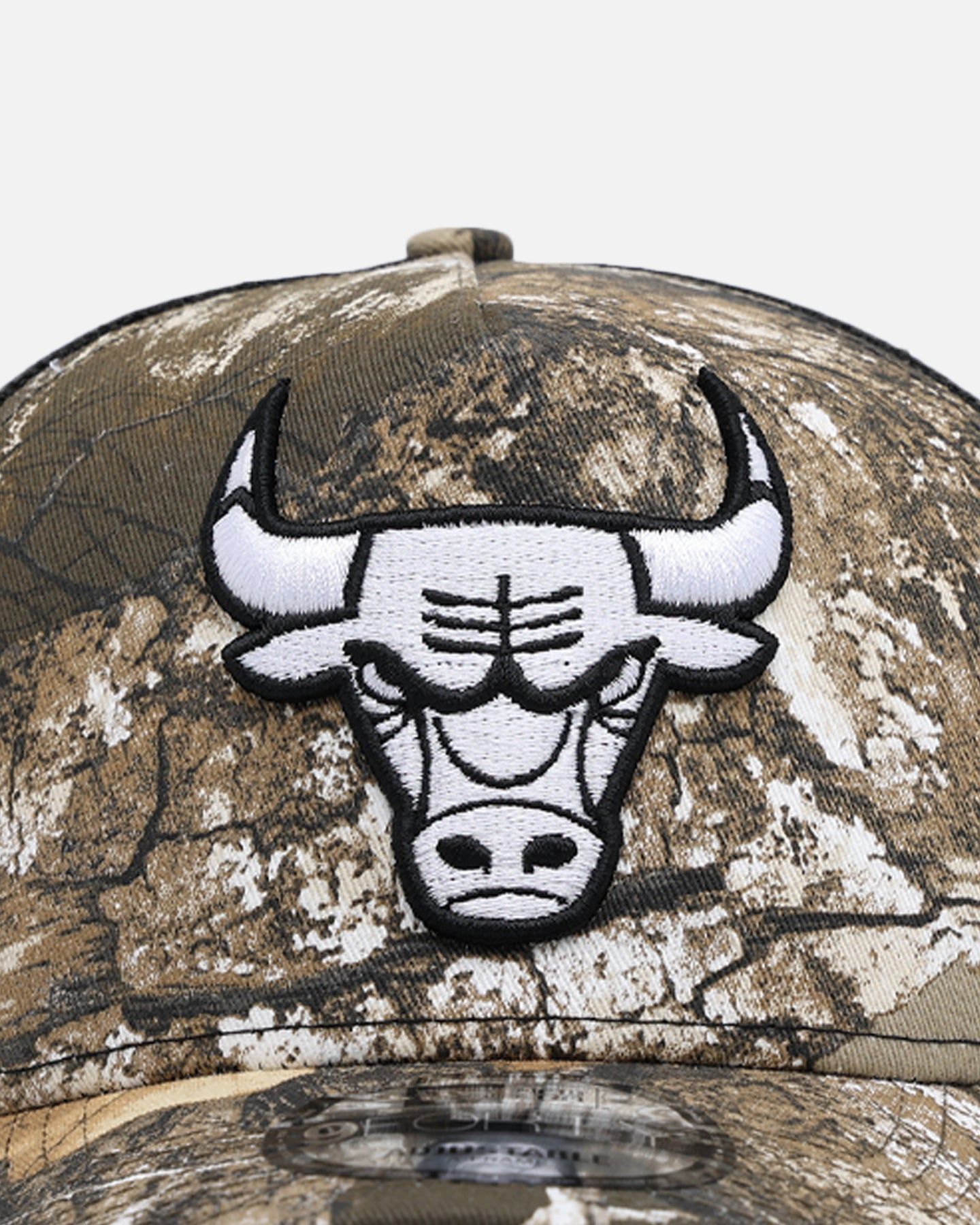 New Era Chicago Bulls 'Real Tree' 9FORTY A-Frame Trucker Snapback Realtree Edge sold by Culture Kings product image thumbnail 5