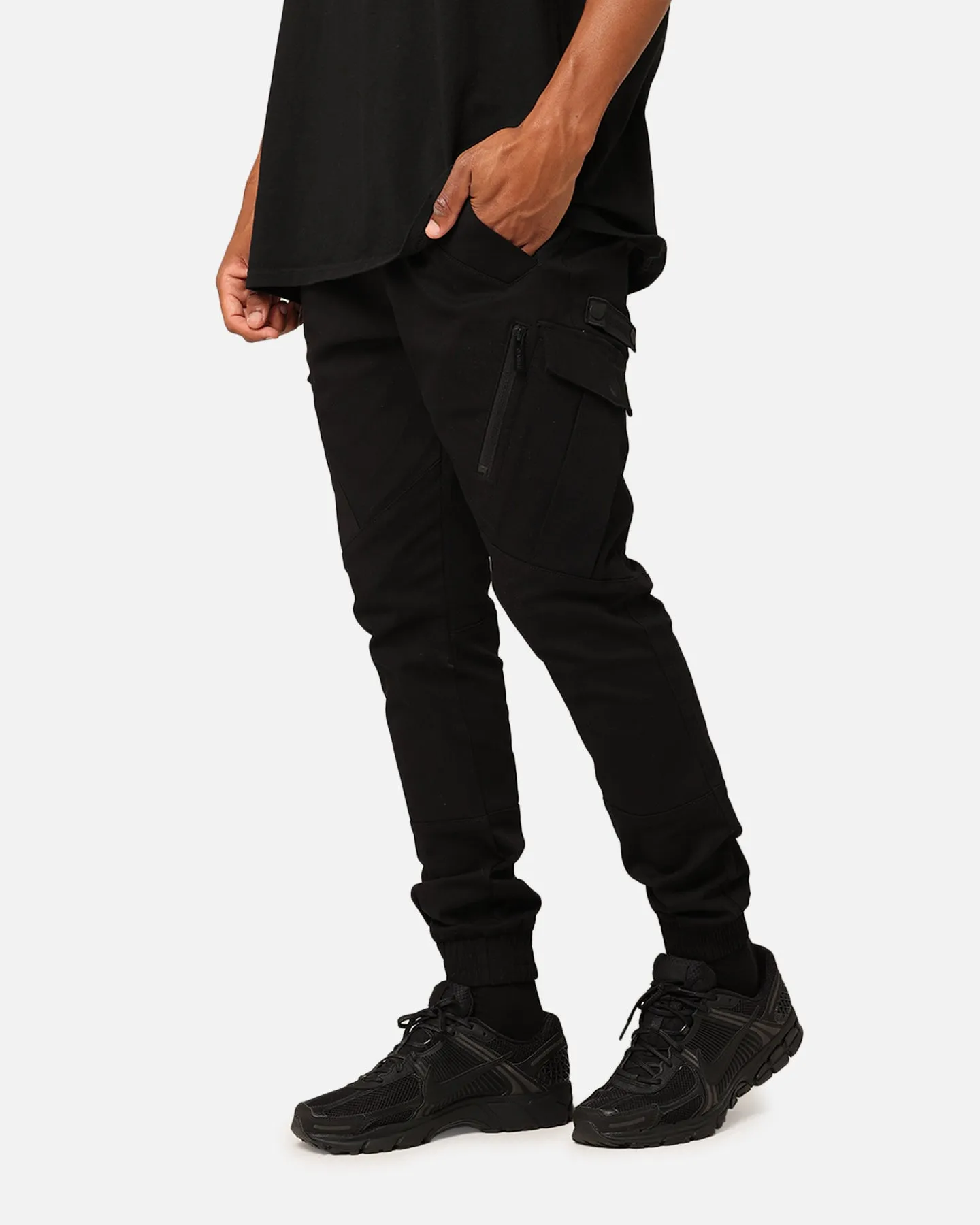 Carré Evolution Cargo Joggers Black/Black sold by Culture Kings