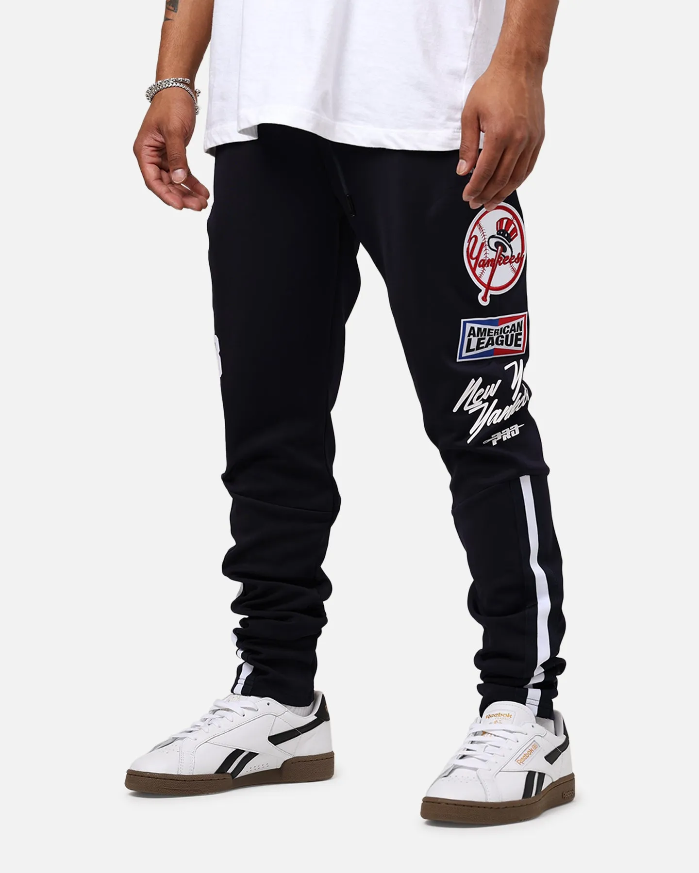 Pro Standard New York Yankees Fast Lane Trackpant Midnight Navy sold by Culture Kings product image thumbnail 4