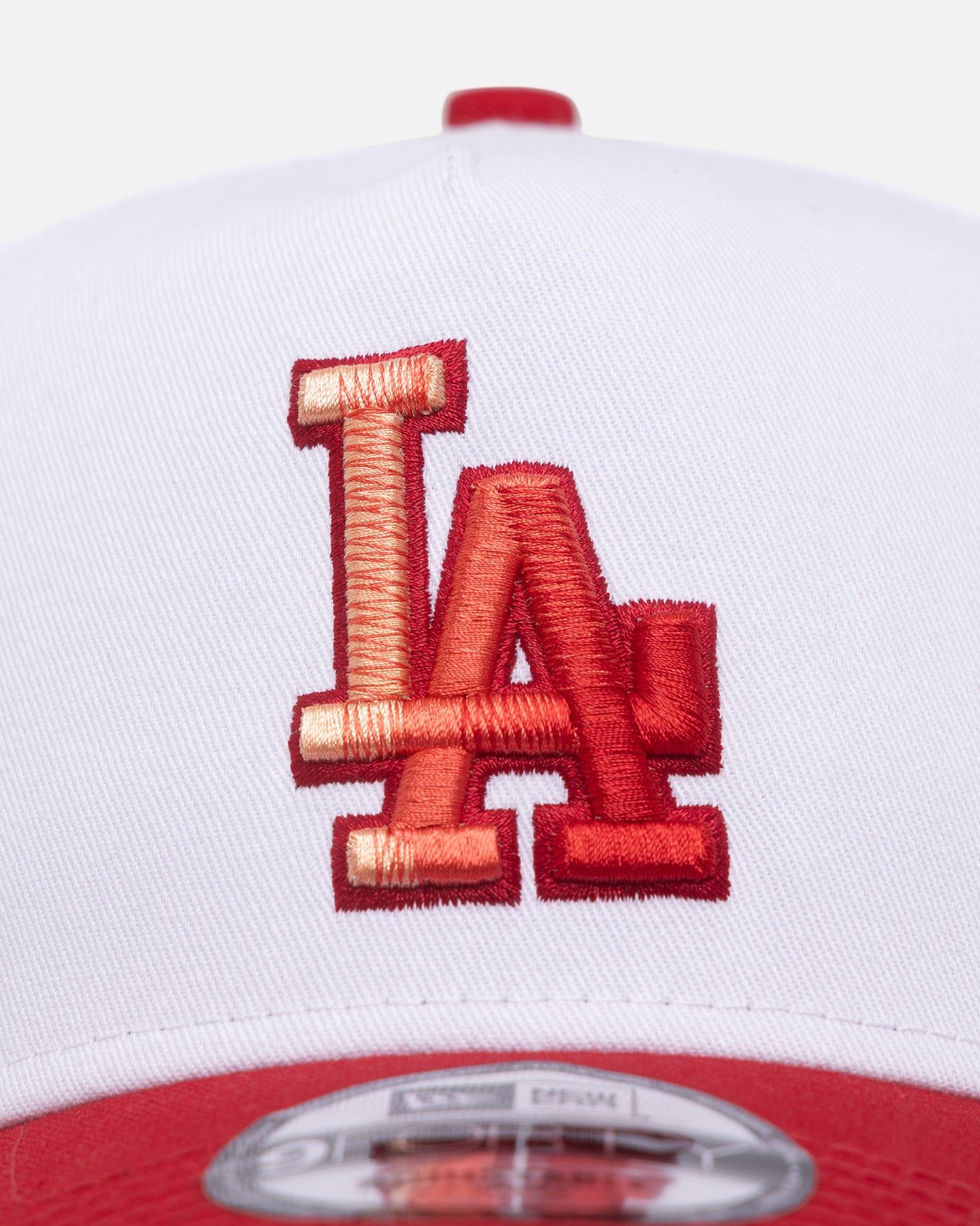 New Era Los Angeles Dodgers 'Satin Blaze' 9FORTY A-Frame Snapback White/Scarlet sold by Culture Kings product image thumbnail 5