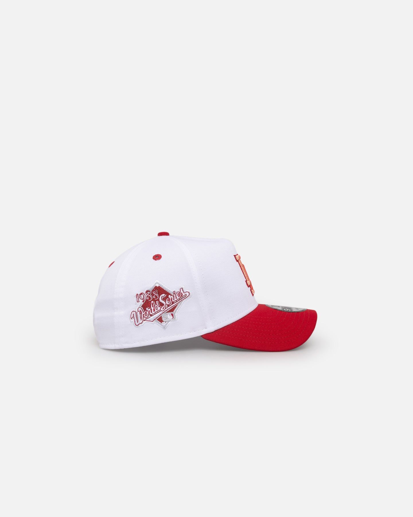 New Era Los Angeles Dodgers 'Satin Blaze' 9FORTY A-Frame Snapback White/Scarlet sold by Culture Kings product image thumbnail 3