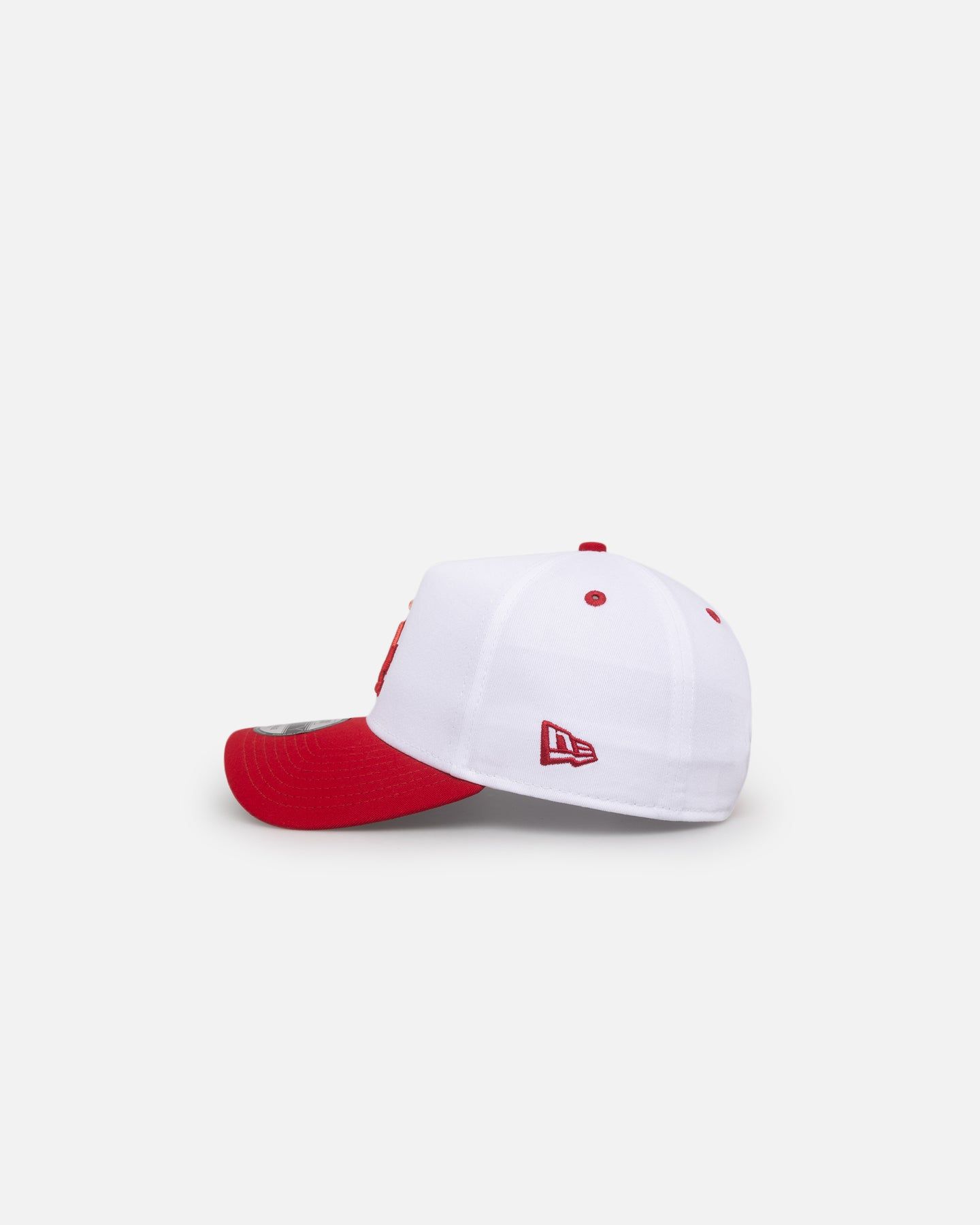 New Era Los Angeles Dodgers 'Satin Blaze' 9FORTY A-Frame Snapback White/Scarlet sold by Culture Kings product image thumbnail 4