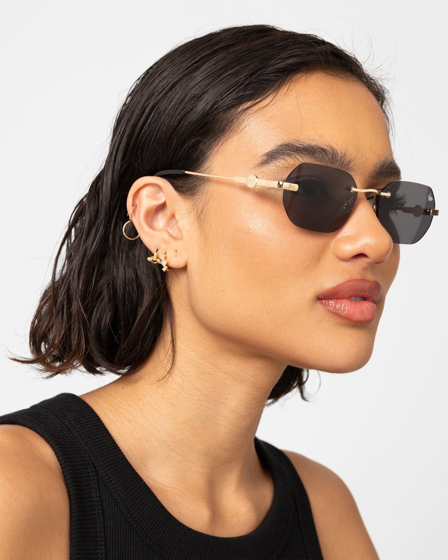 Belvoir & Co Willow Sunglasses Black/Gold sold by Culture Kings