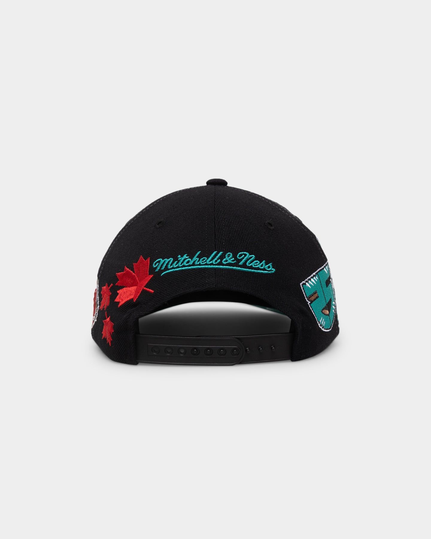 Mitchell & Ness Memphis Grizzlies 'Highway' Pro Crown Snapback Black sold by Culture Kings product image thumbnail 2