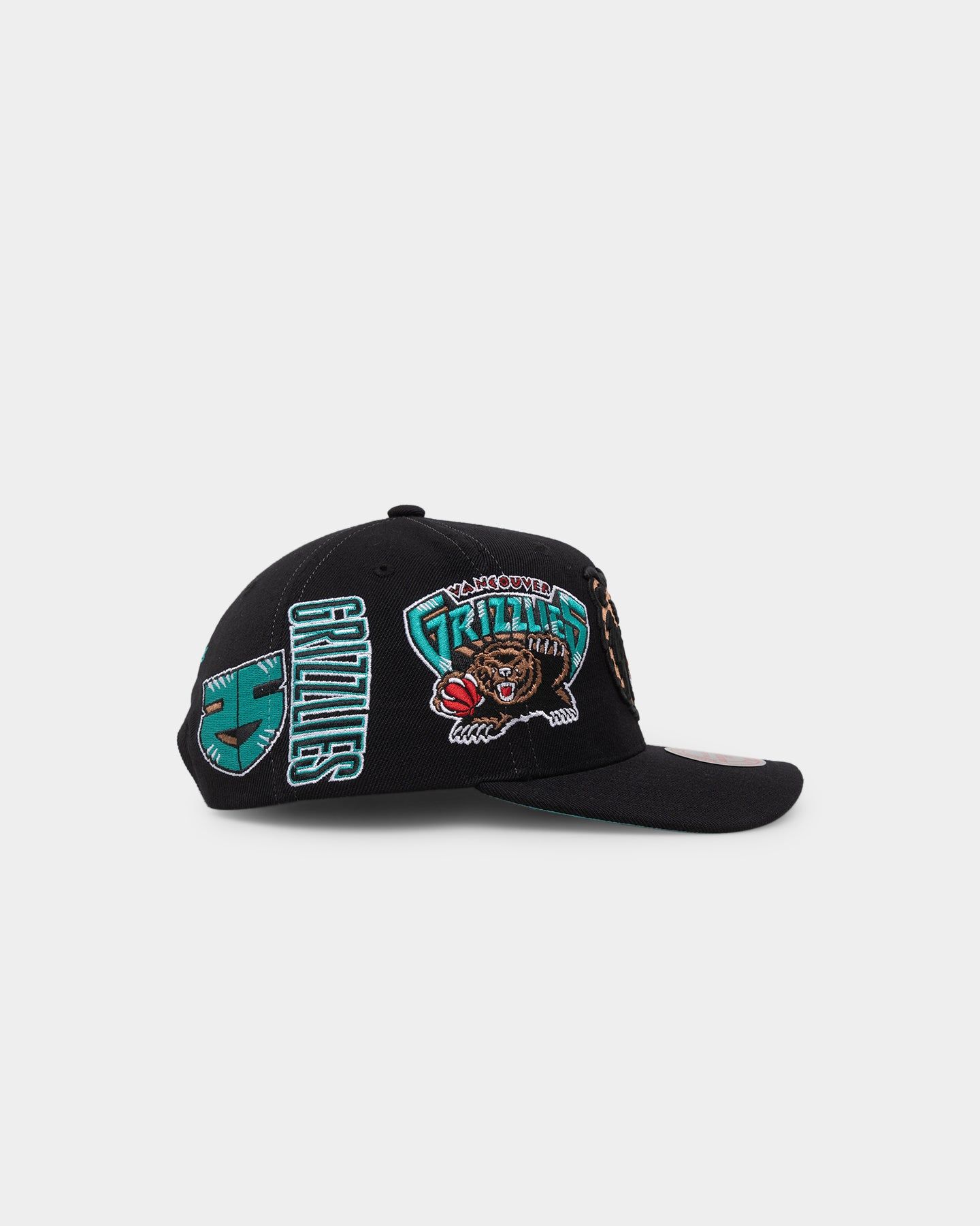 Mitchell & Ness Memphis Grizzlies 'Highway' Pro Crown Snapback Black sold by Culture Kings product image thumbnail 3