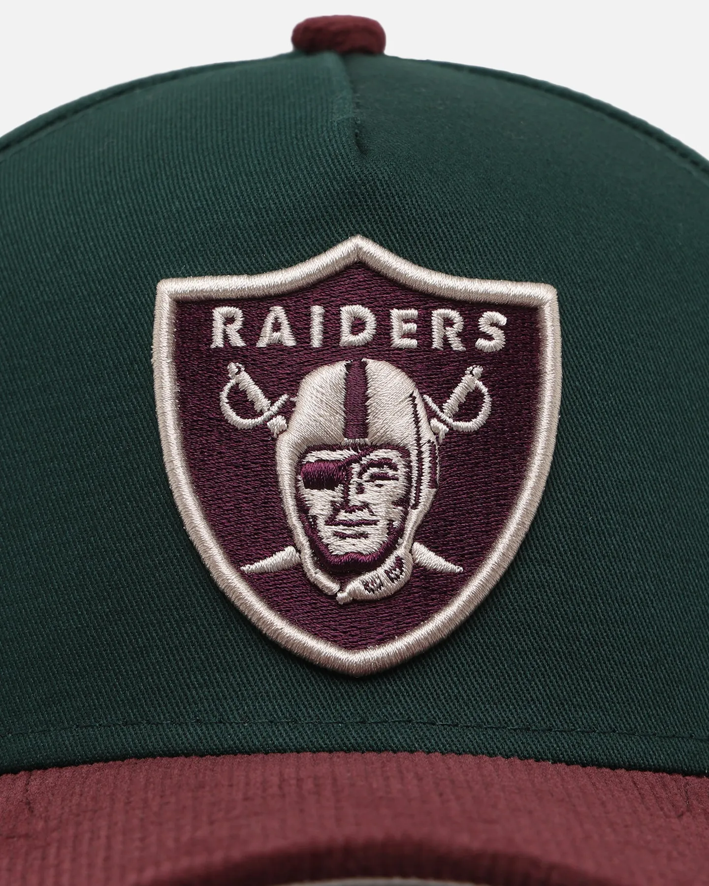 New Era Las Vegas Raiders 'Rhubarb Cord' 9FORTY A-Frame Snapback Dark Green sold by Culture Kings product image thumbnail 5