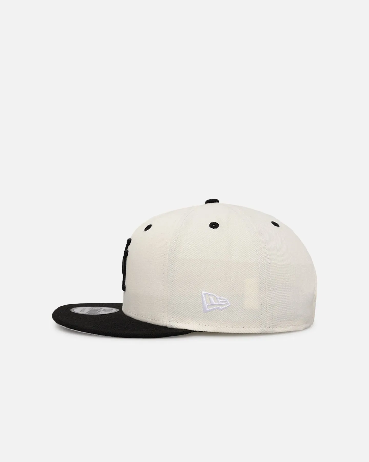 New Era Los Angeles Dodgers 'Upside Down LA Logo' 9FIFTY Snapback Chrome/Black sold by Culture Kings product image thumbnail 4