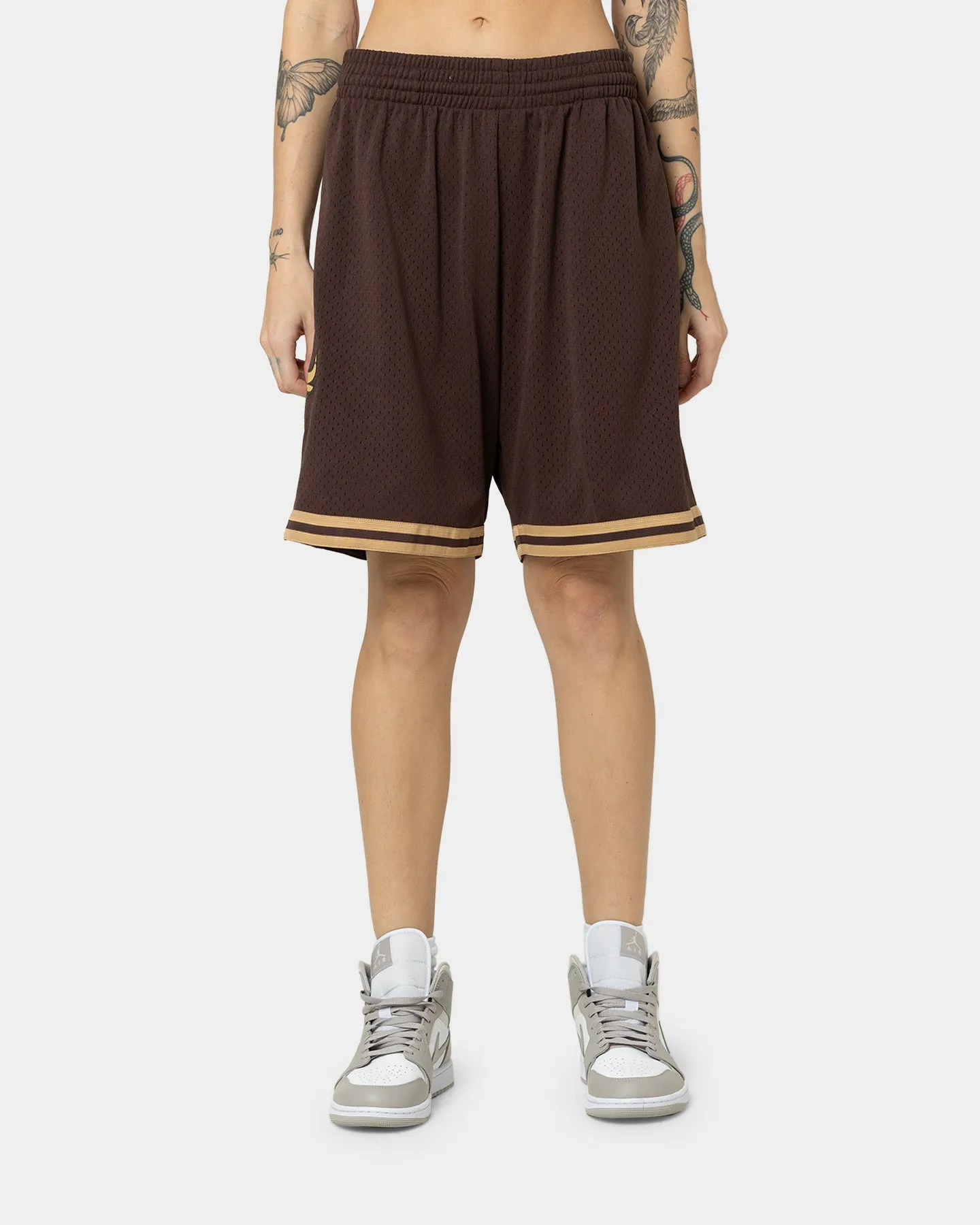 Mitchell & Ness Chicago Bulls Lux Brown Swingman Shorts Baroque Brown sold by Culture Kings product image thumbnail 3
