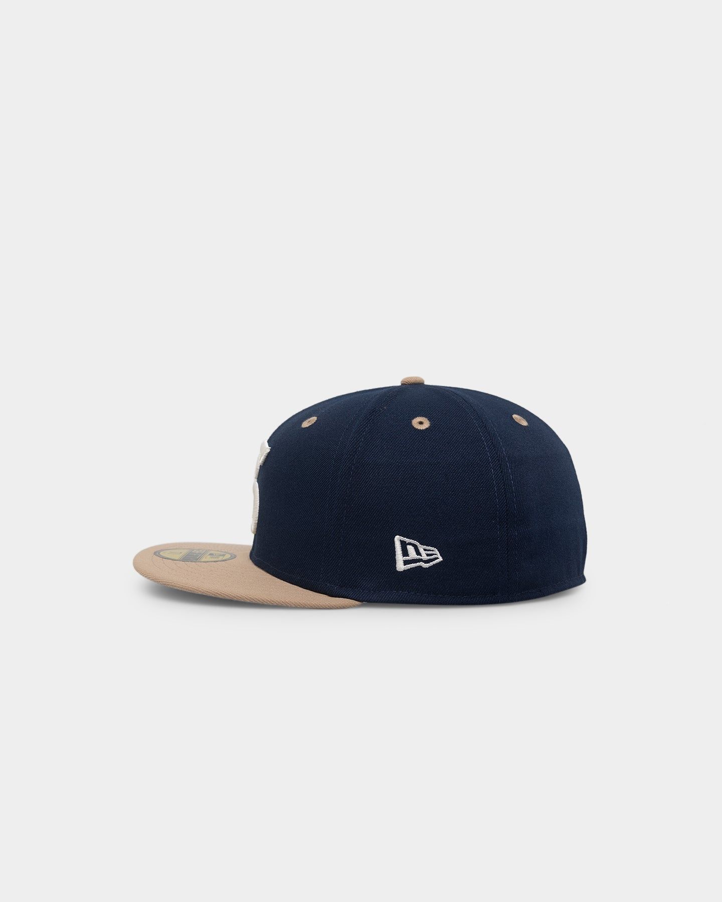 New Era Chicago White Sox 59FIFTY Q223 Ocean Khaki Fitted Dark Blue sold by Culture Kings product image thumbnail 4