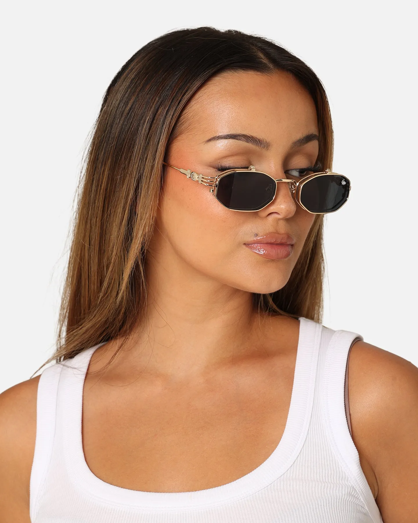 Belvoir & Co Ramar Flip 2 Black/Gold sold by Culture Kings