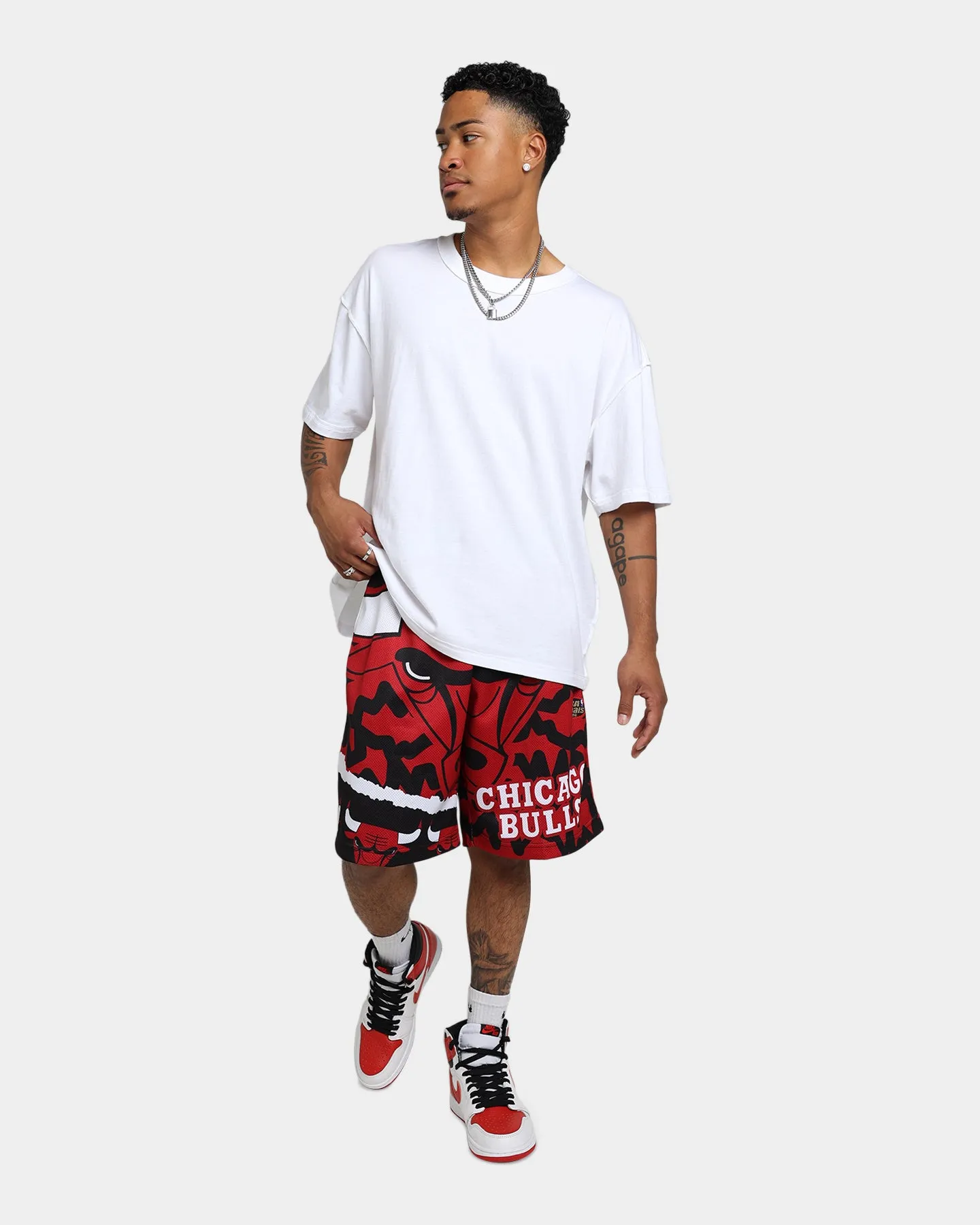 Mitchell & Ness Chicago Bulls Jumbotron 2.0 Sublimated Shorts Red sold by Culture Kings product image thumbnail 2