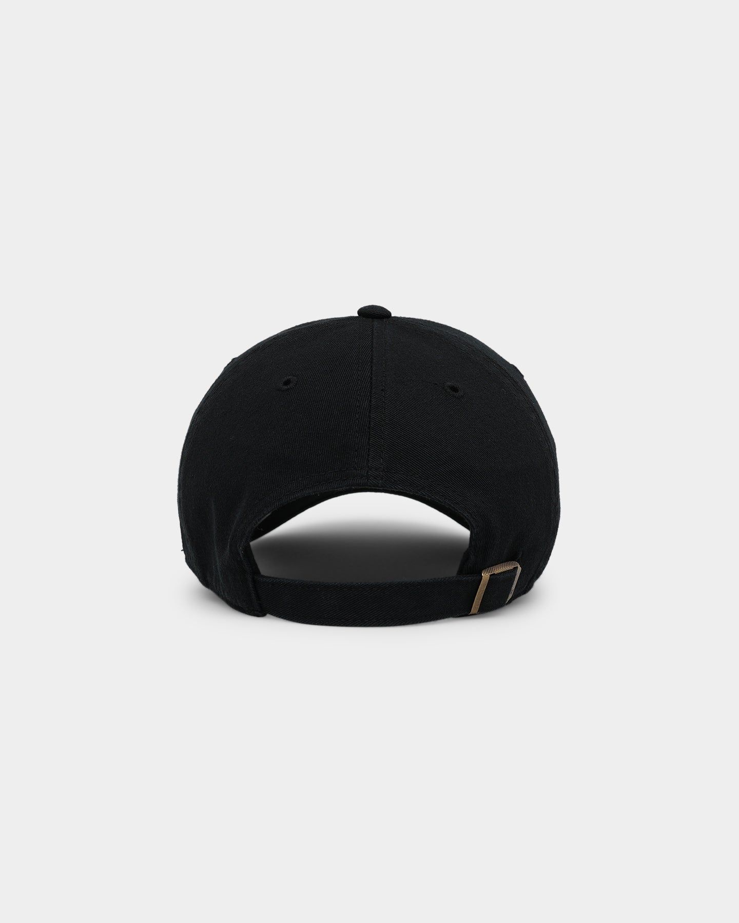 47 Brand Chicago Blackhawks 47 Clean Up Strapback Black/White sold by Culture Kings product image thumbnail 2