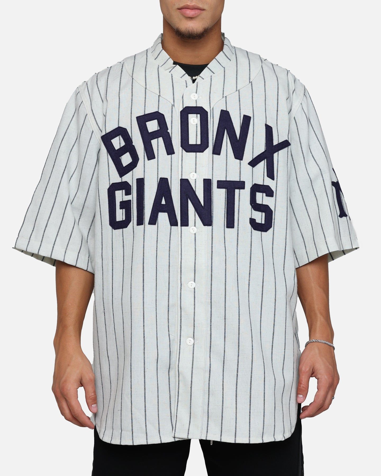 Ebbets Field Flannels Bronx Giants 1922 Home Jersey Grey sold by Culture Kings product image thumbnail 3