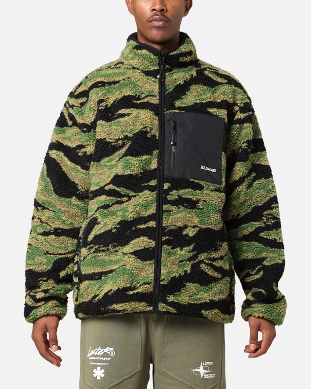X-Large Reversible Sherpa Jacket Black/Camo sold by Culture Kings