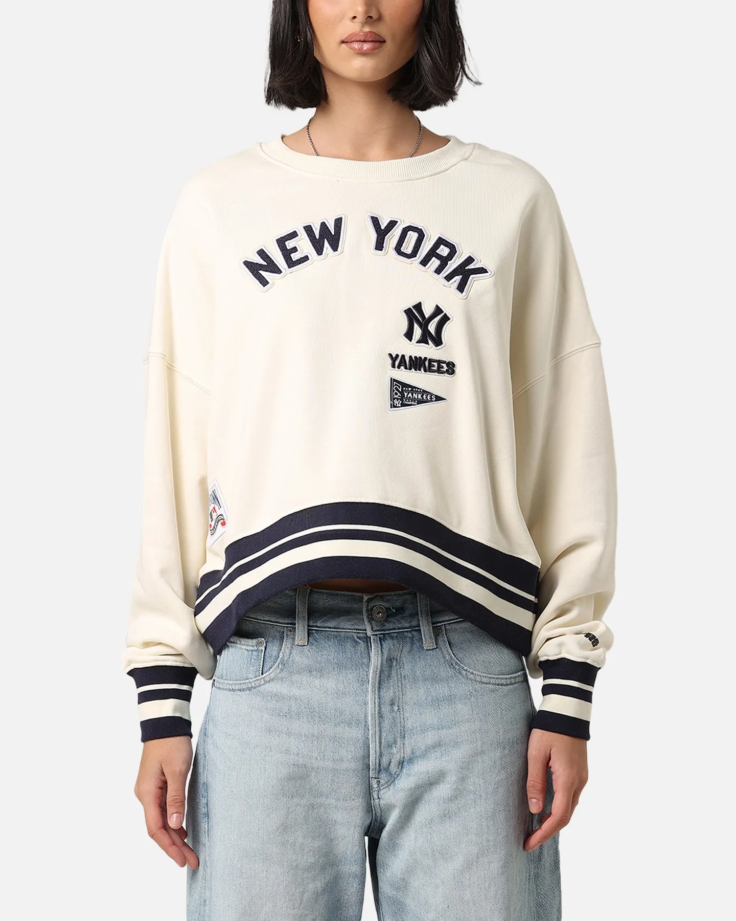Pro Standard Women's New York Yankees Retro Classics Crewneck Eggshell/Midnight Navy sold by Culture Kings